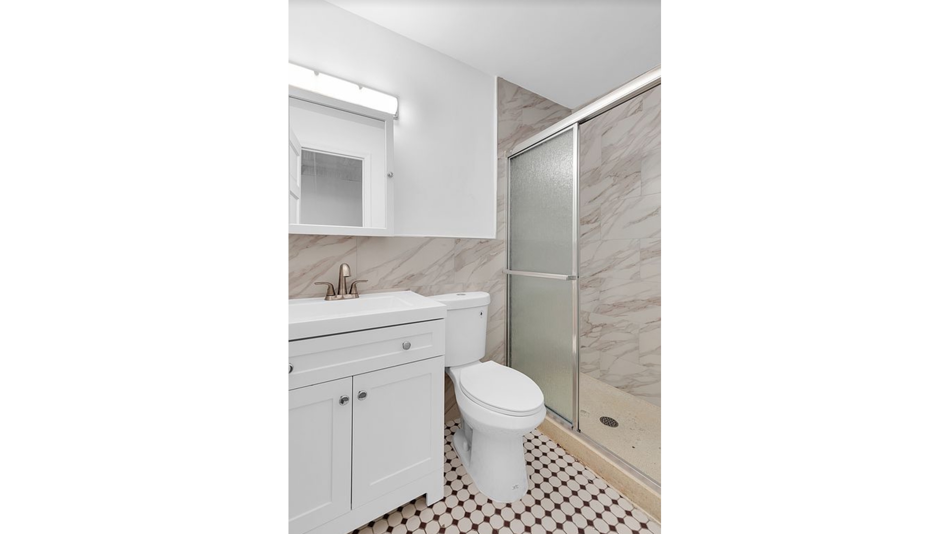 #9 photo, 314 W 52ND Street, Hell's Kitchen , NY 10019