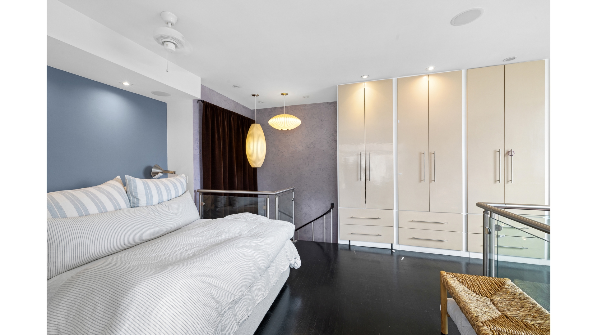 #10 photo, 372 5TH Avenue, Midtown , NY 10018