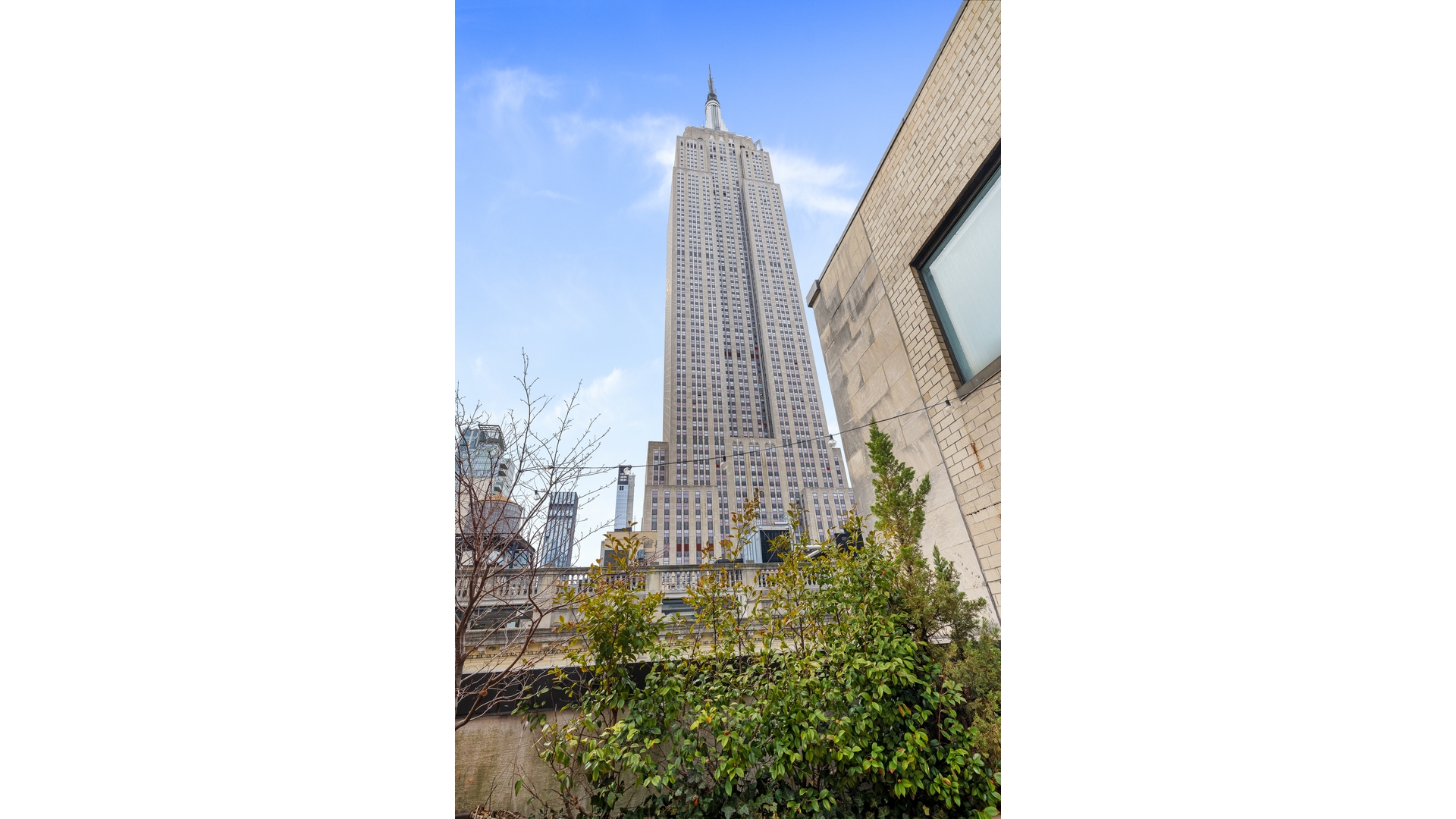 #4 photo, 372 5TH Avenue, Midtown , NY 10018