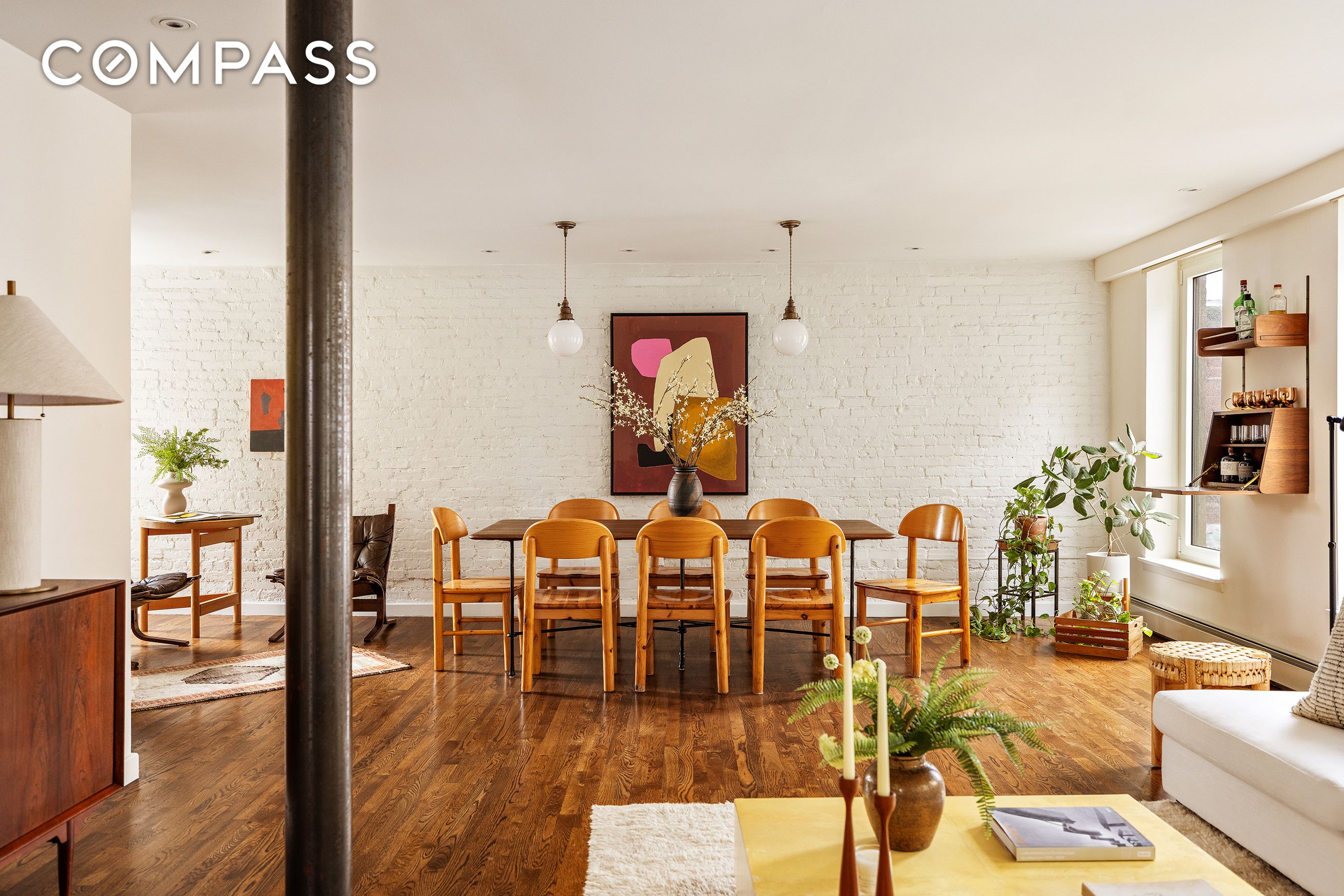 #6 photo, 211 E 3rd Street, ম্যানহাটন East Village , NY 10009