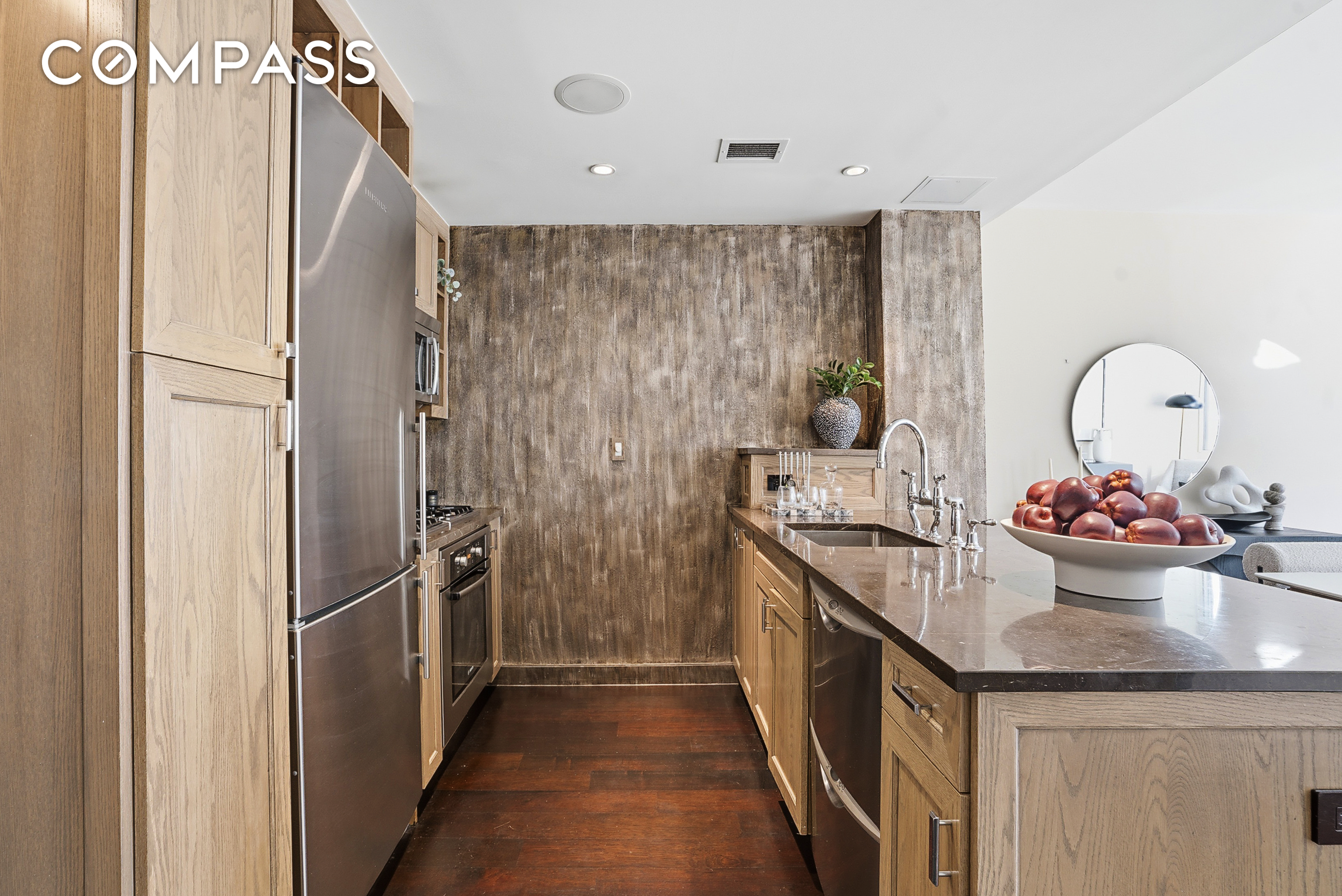 #4 photo, 333 Rector Place, Battery Park City , NY 10280