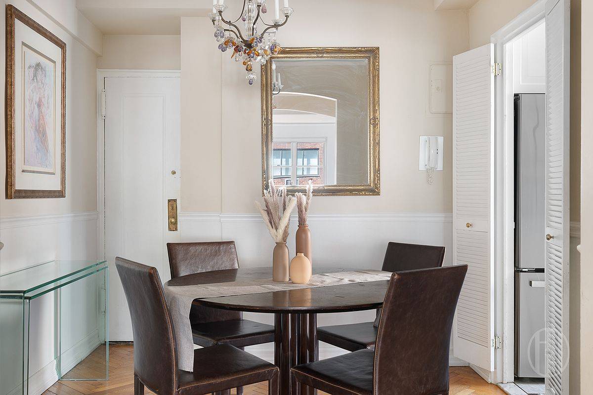 #9 photo, 33 E End Avenue, ম্যানহাটন Upper East Side , NY 10028-7007