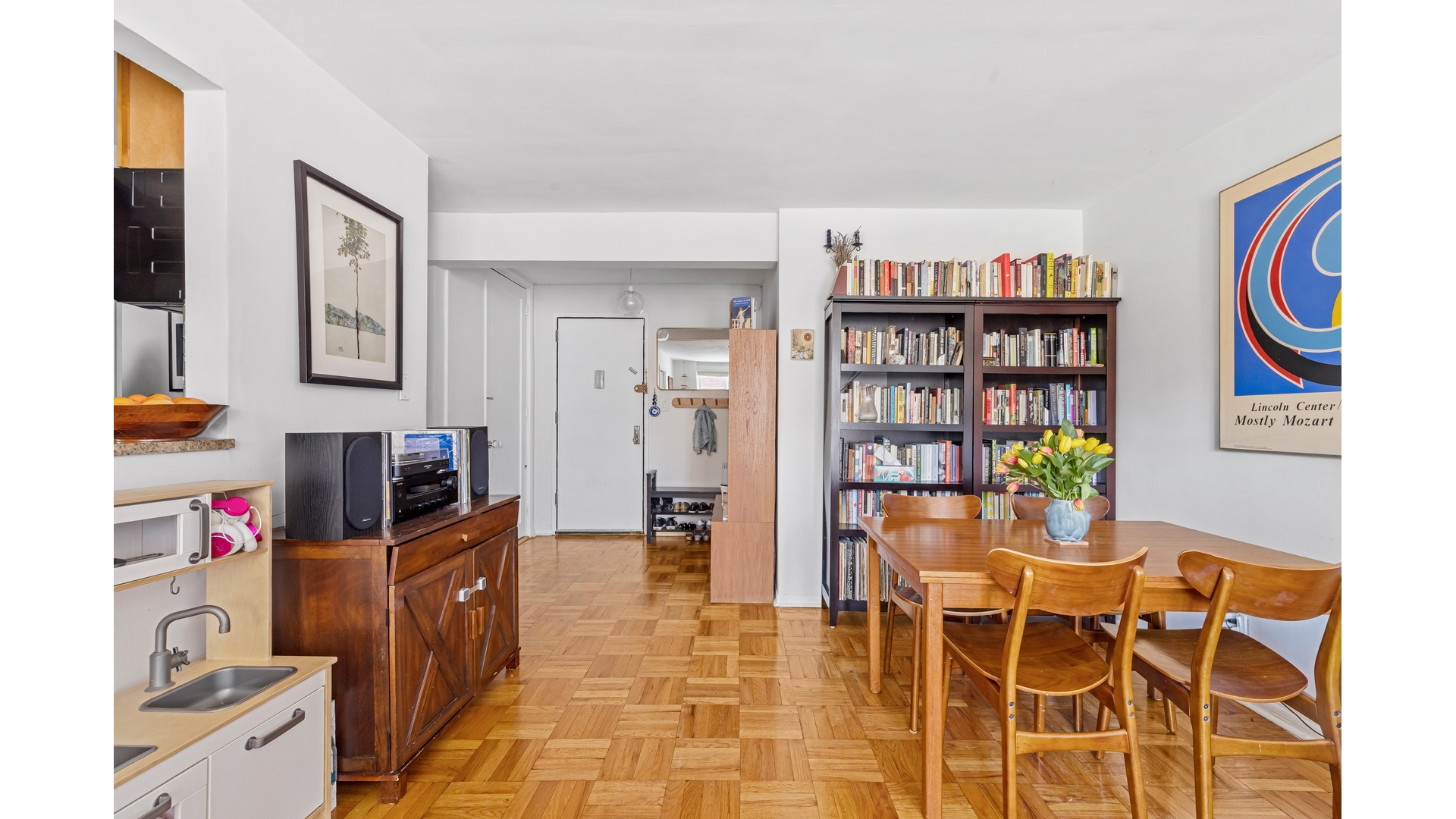 #5 photo, 400 E 17TH Street, Ditmas Park , NY 11226