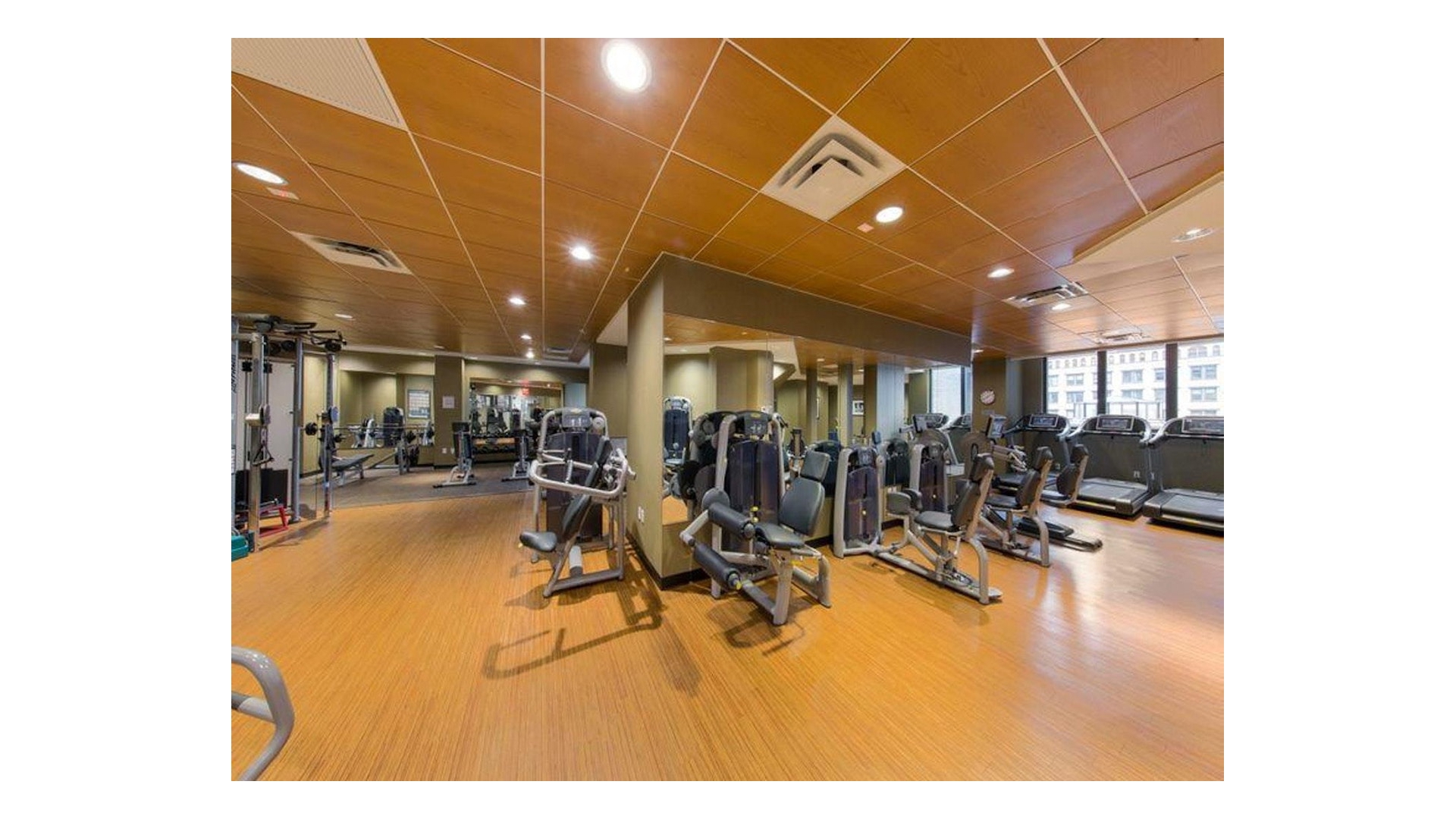 #15 photo, 330 E 38TH Street, Murray Hill , NY 10016