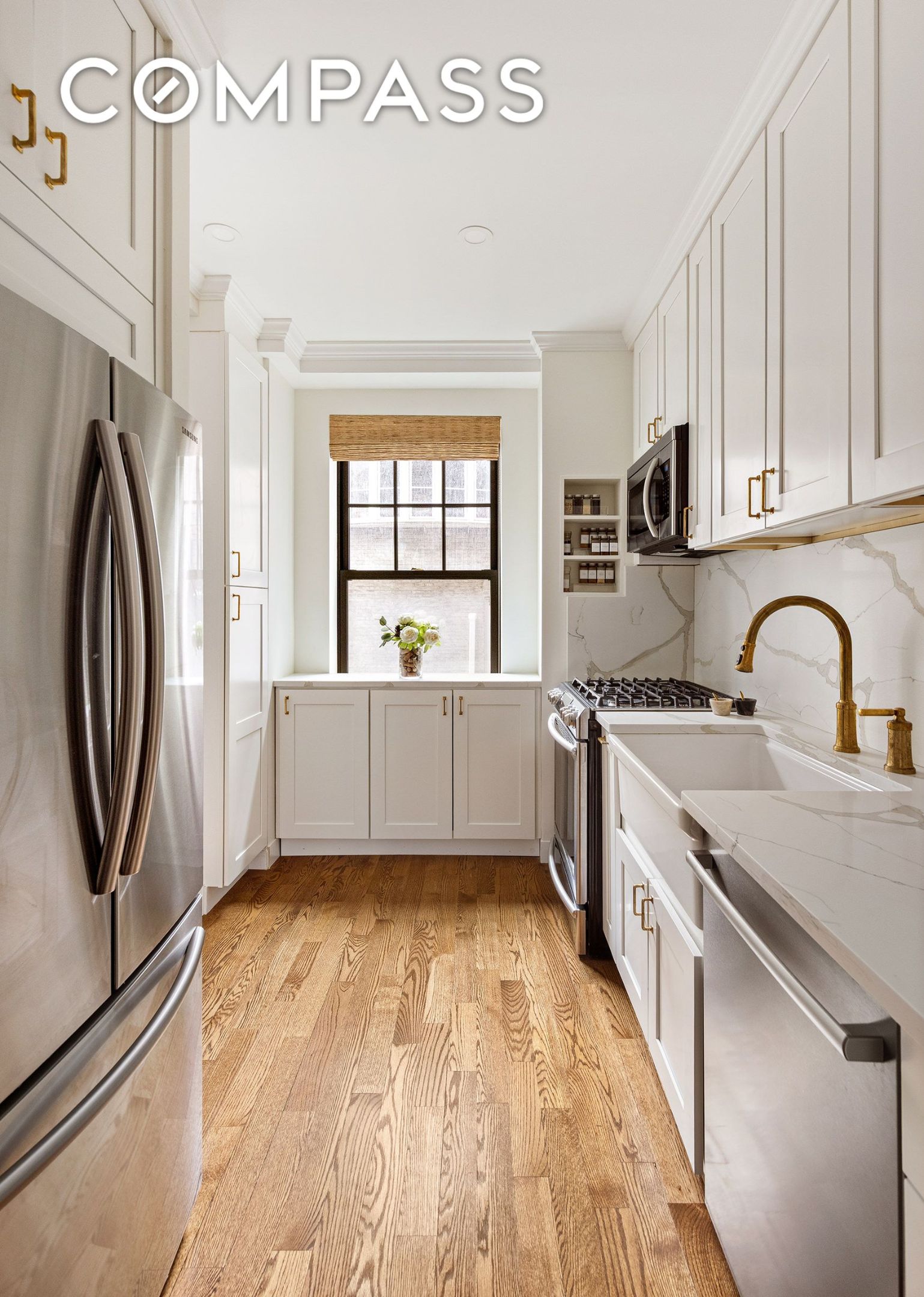 #5 photo, 15 W 11th Street, Greenwich Village , NY 10011