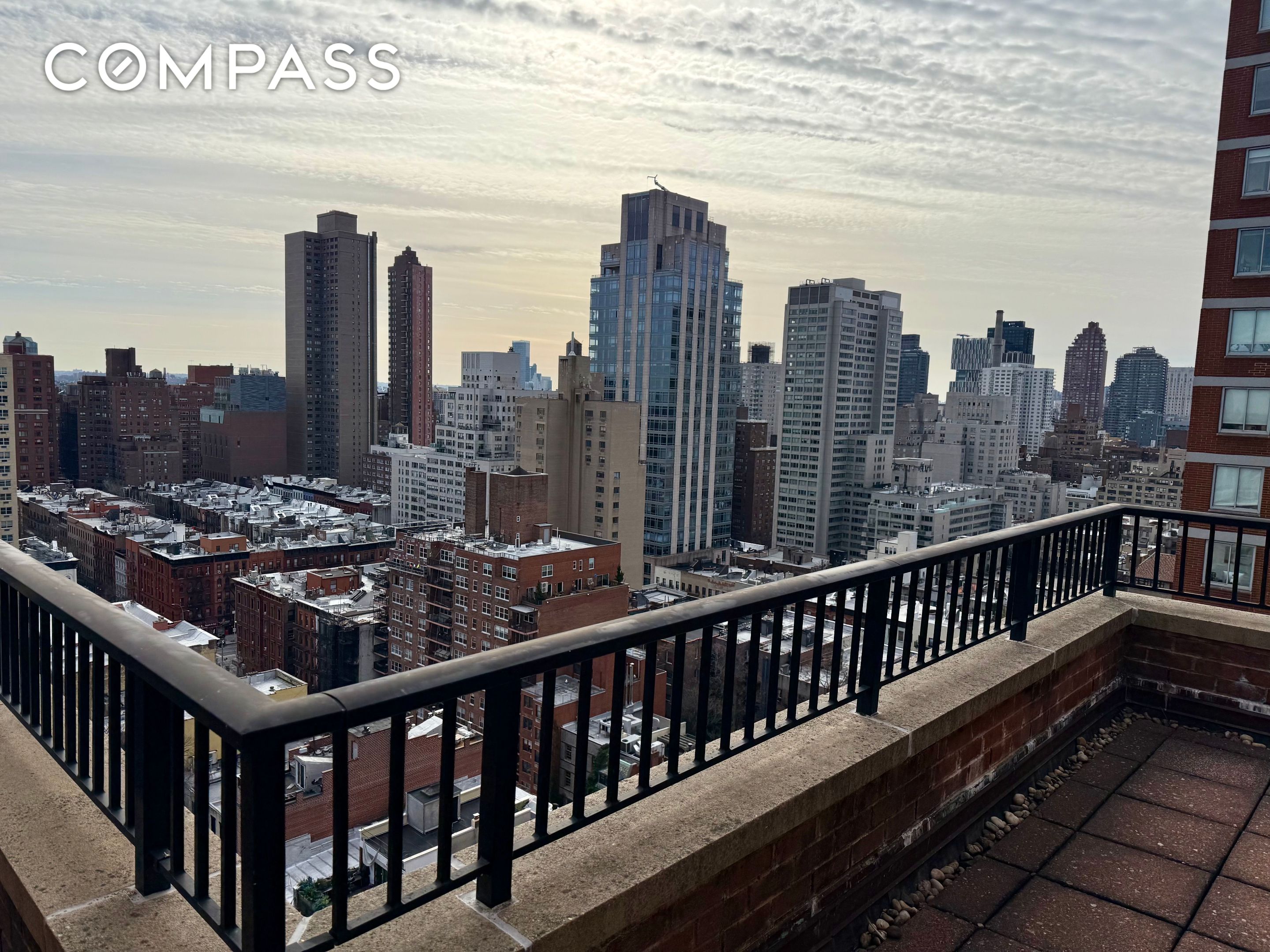 #10 photo, 400 E 85th Street, Upper East Side , NY 10028