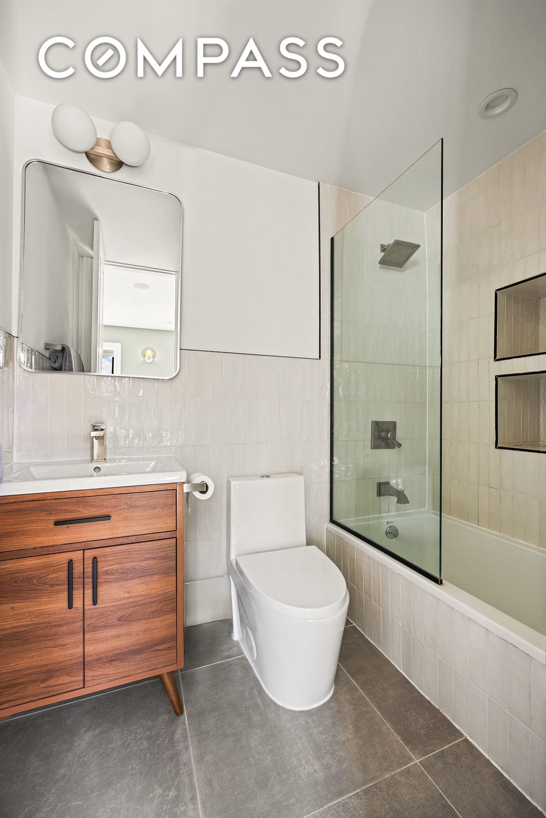 #11 photo, 681 St Marks Avenue, Crown Heights , NY 11216