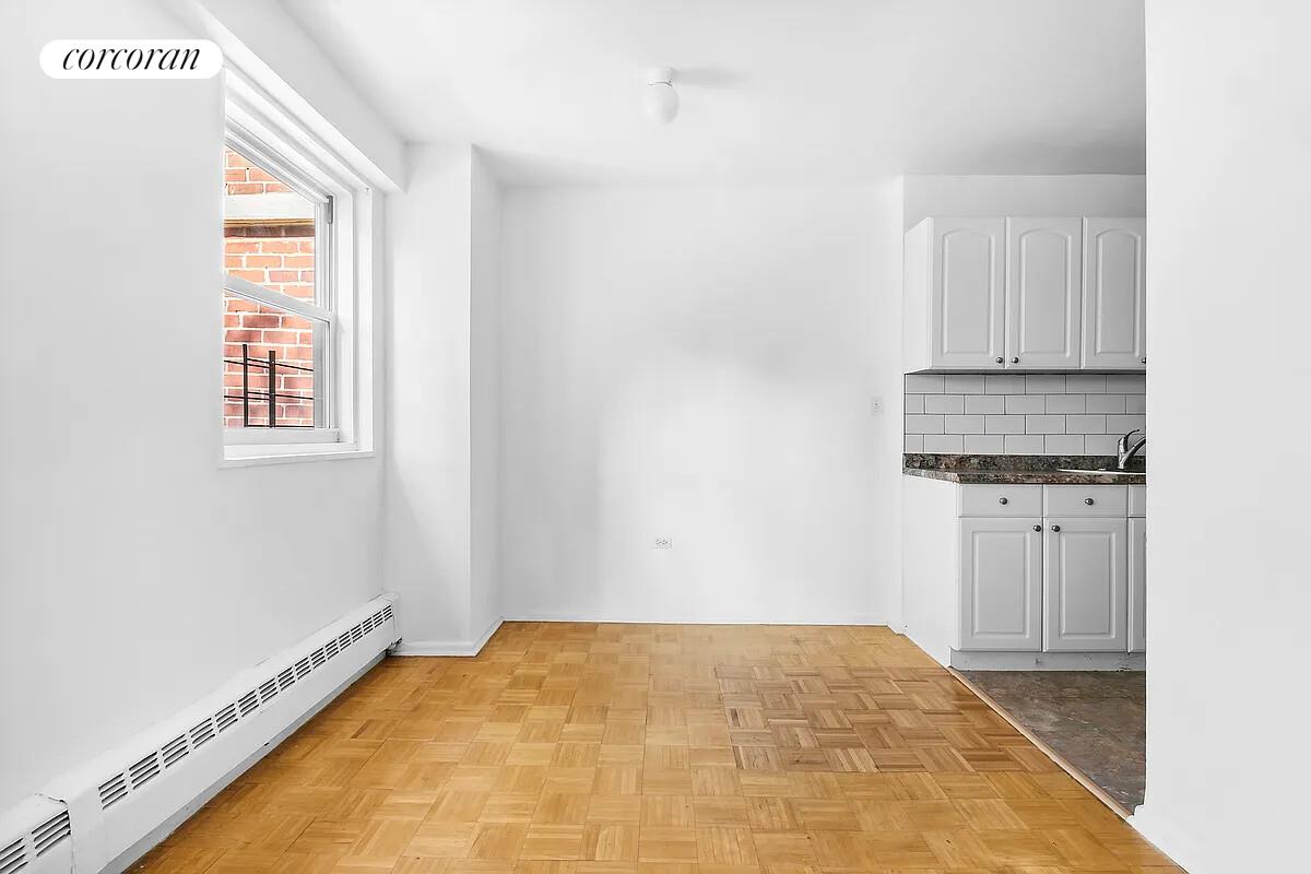 #7 photo, 175 WILLOUGHBY Street, Downtown Brooklyn , NY 11201