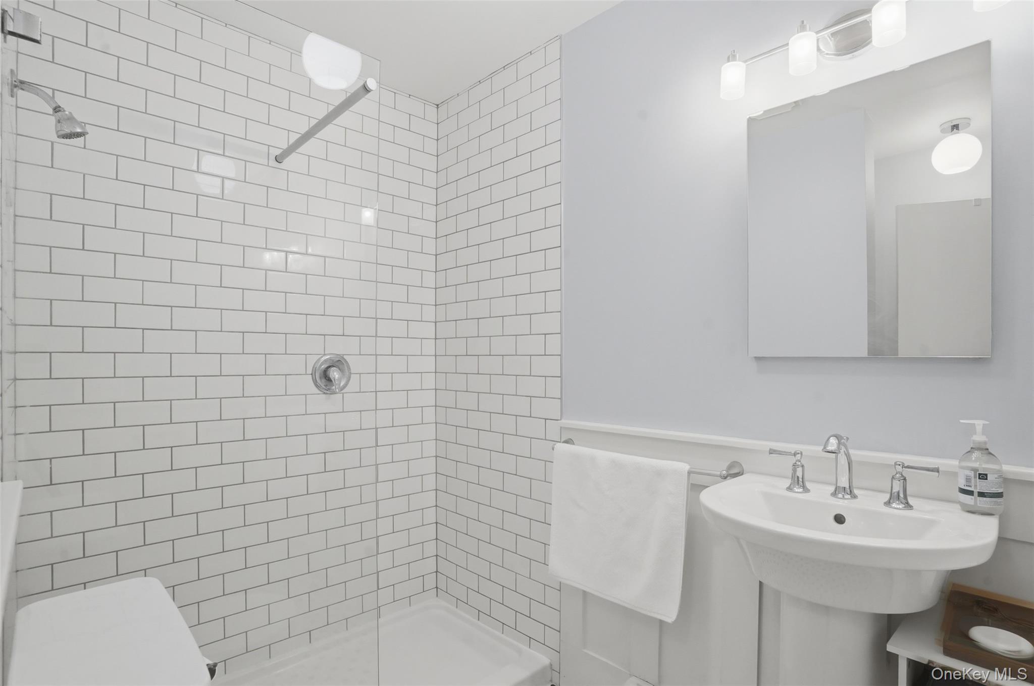 #18 photo, 5 Kipsbergen Drive, Rhinebeck , NY 12572