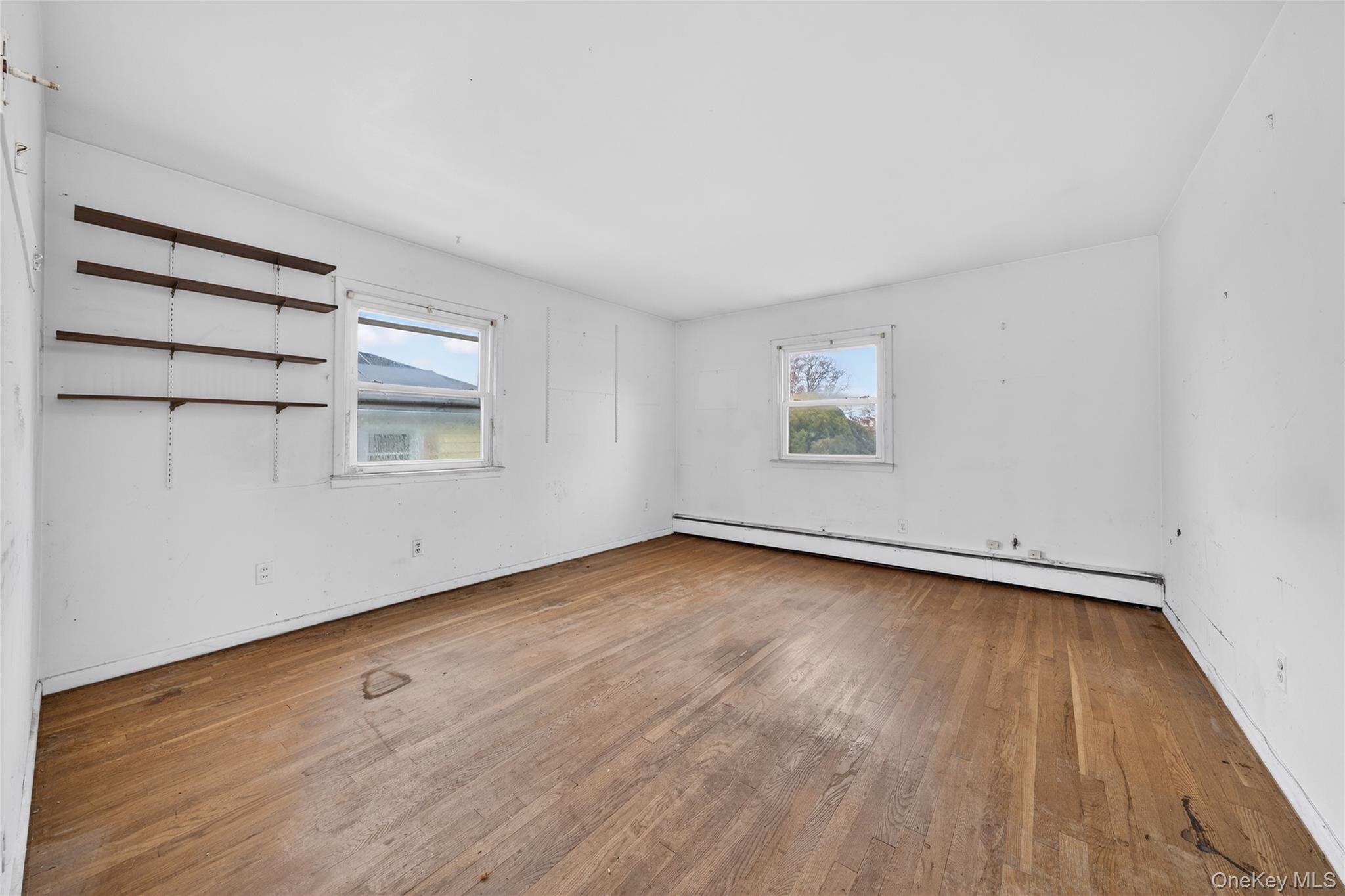 #19 photo, 19 Angevine Avenue, নাসাউ কাউন্টি Hempstead , NY 11550