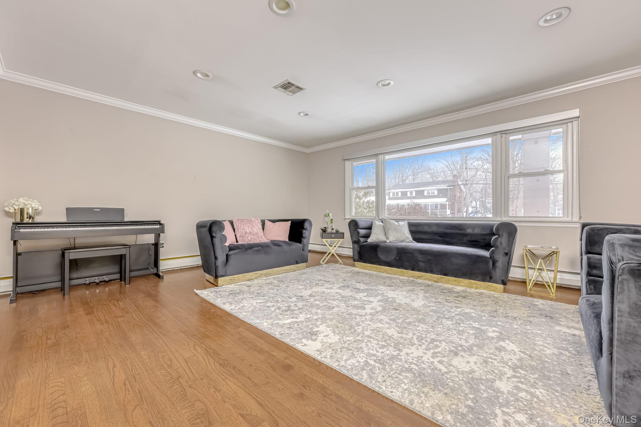 #5 photo, 23 Scenic Drive, Suffern , NY 10901