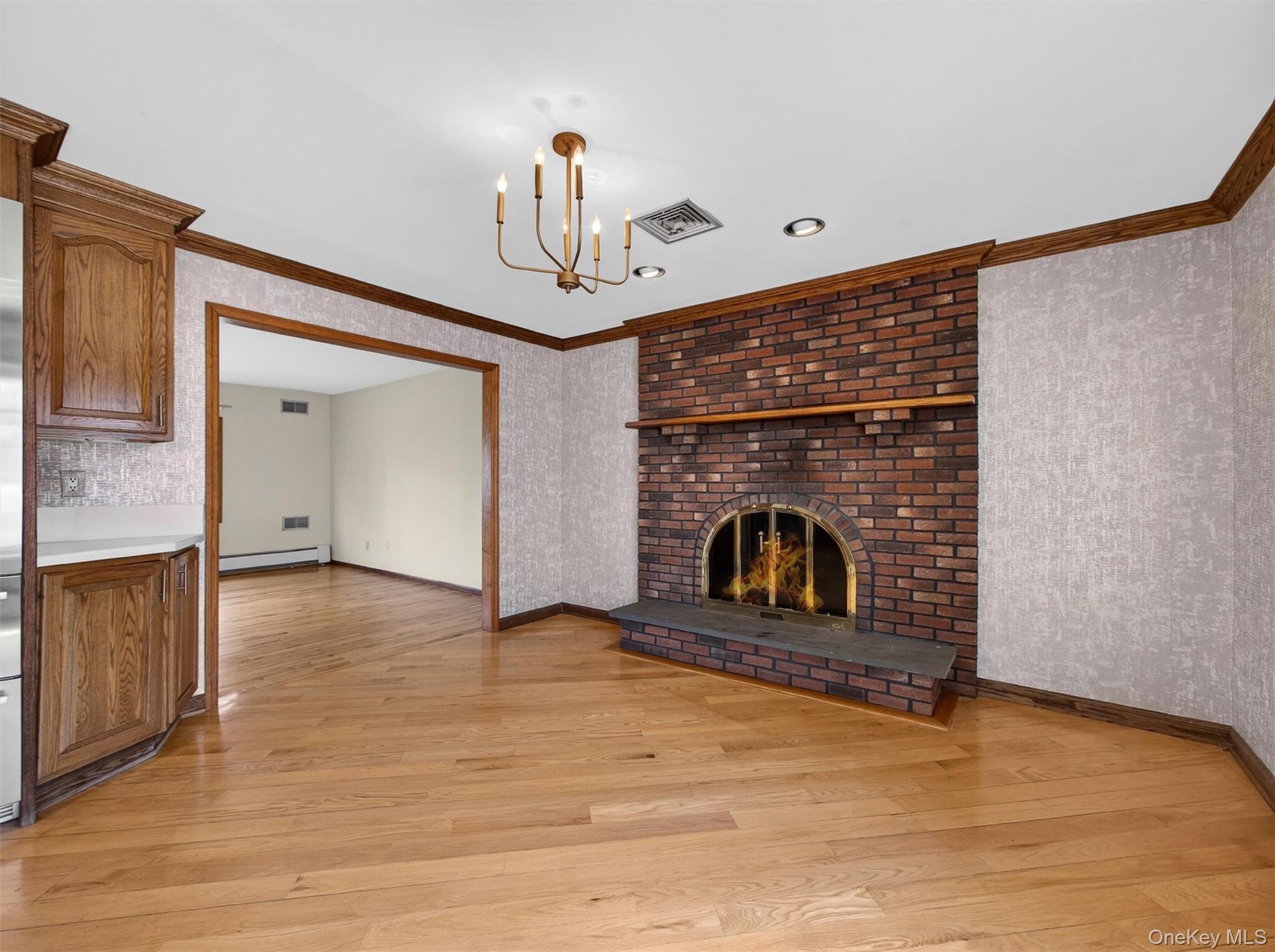 #10 photo, 45 Maplewood Boulevard, Suffern , NY 10901