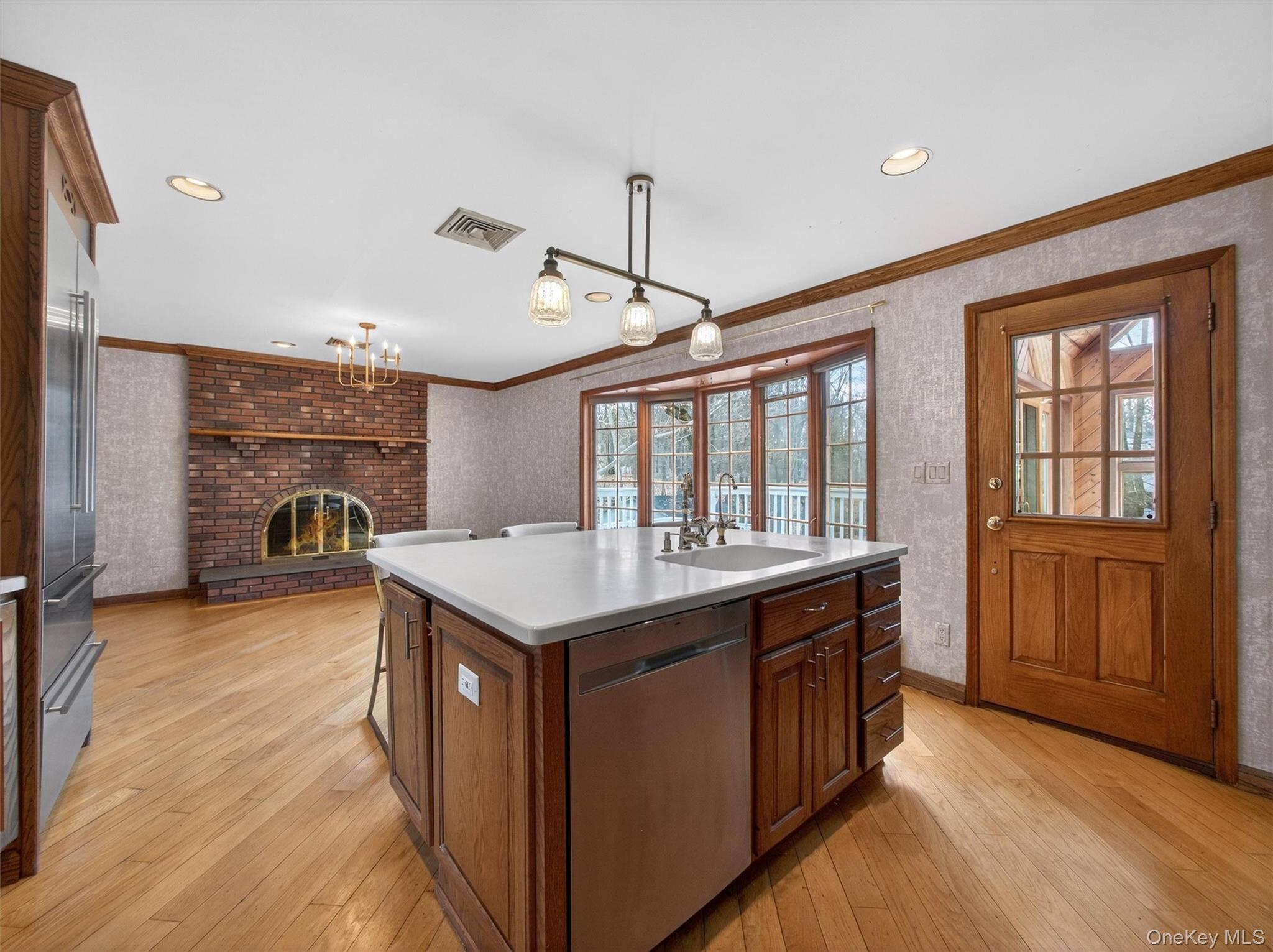 #11 photo, 45 Maplewood Boulevard, Suffern , NY 10901