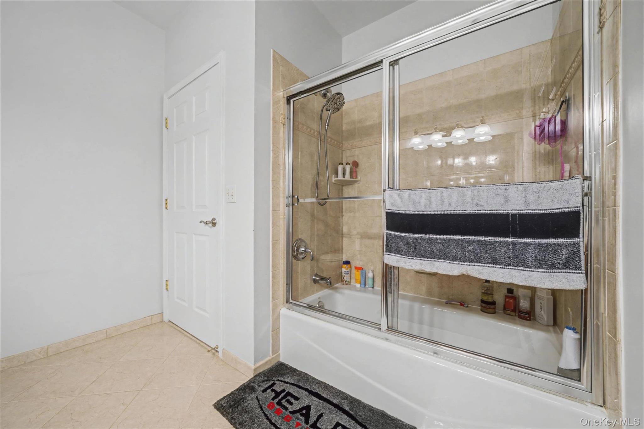 #20 photo, 935 Tower Ridge Circle, Middletown , NY 10941