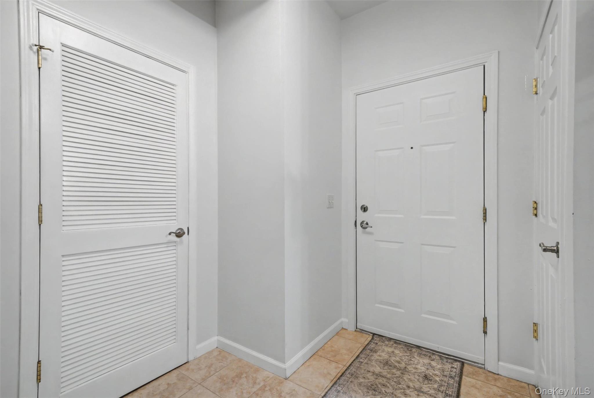 #4 photo, 935 Tower Ridge Circle, Middletown , NY 10941