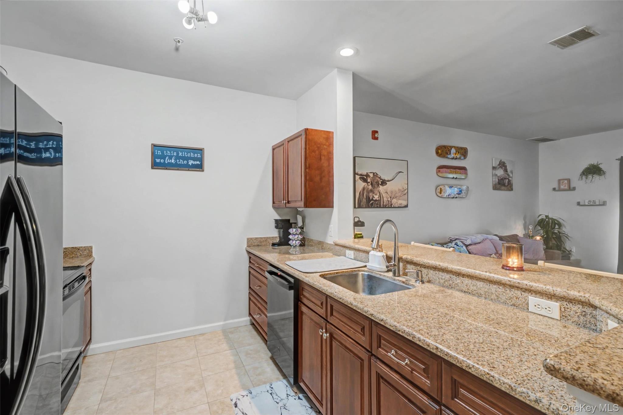 #6 photo, 935 Tower Ridge Circle, Middletown , NY 10941