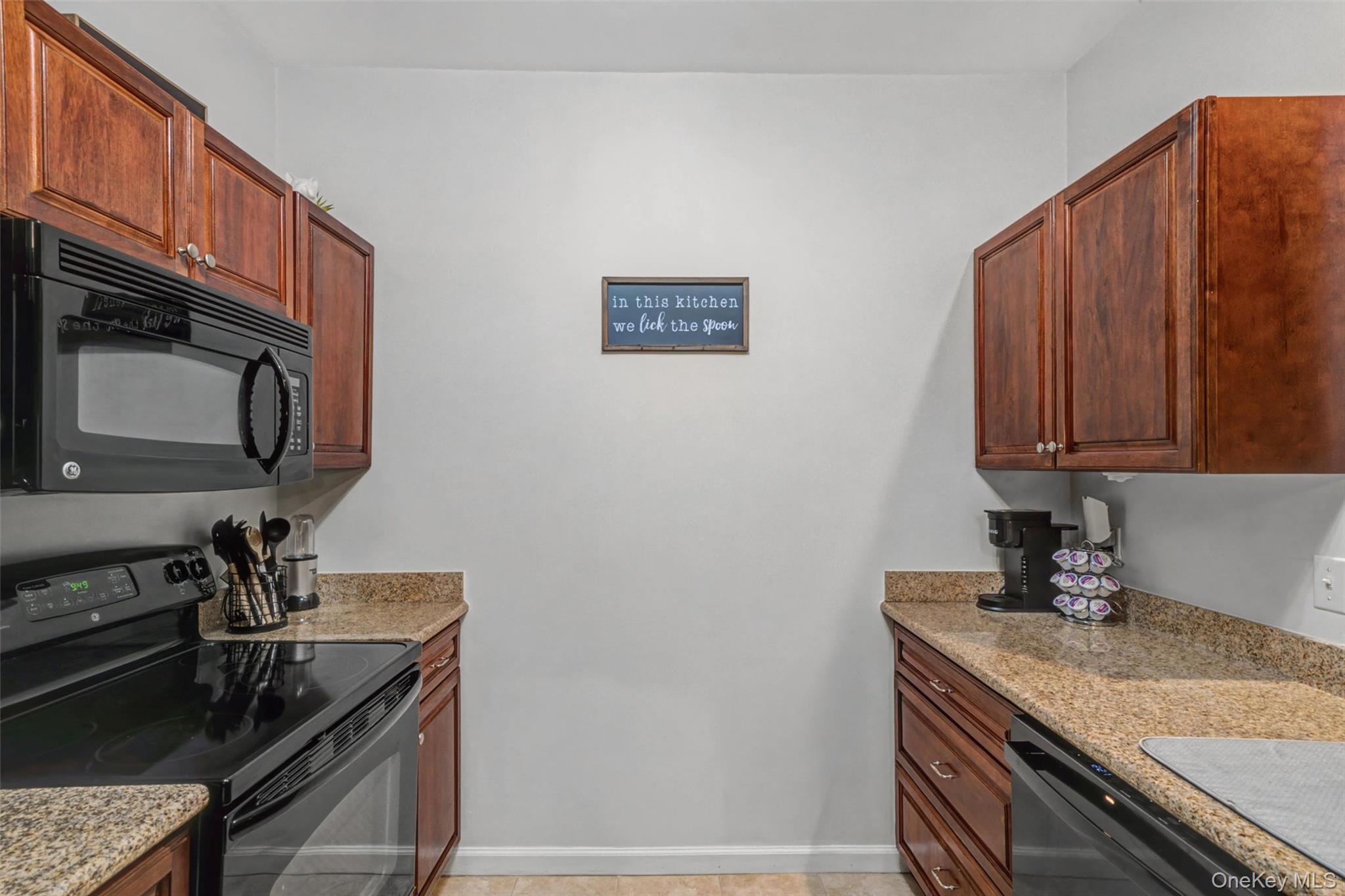 #7 photo, 935 Tower Ridge Circle, Middletown , NY 10941