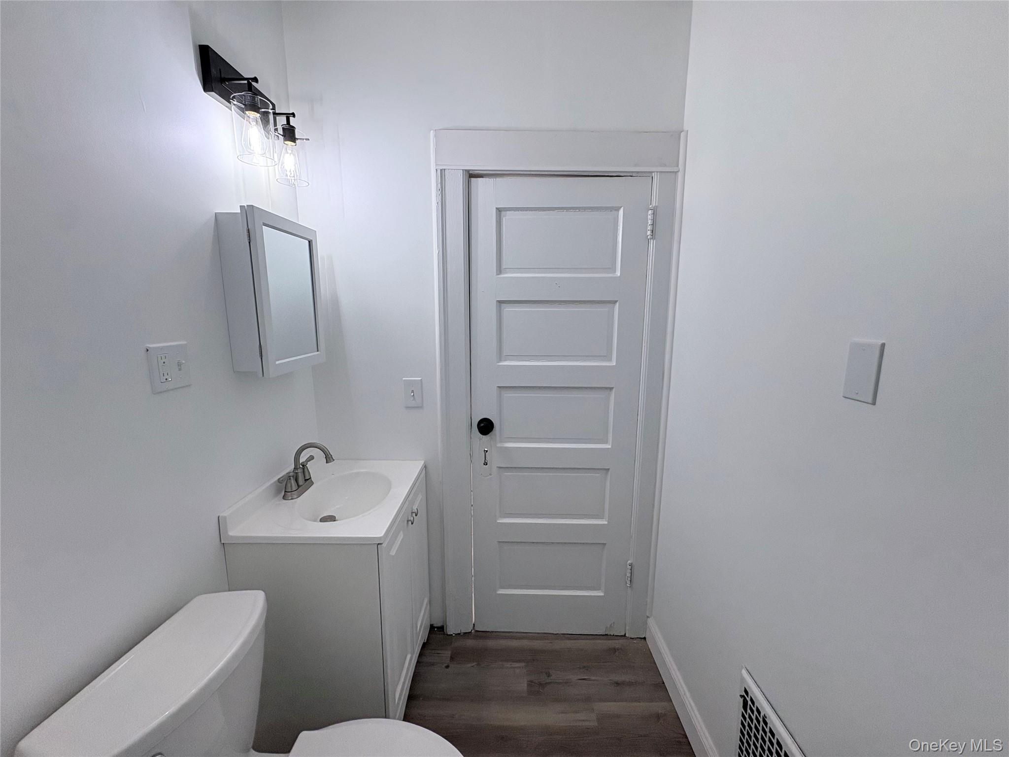 #9 photo, 23 May Street, Poughkeepsie , NY 12603