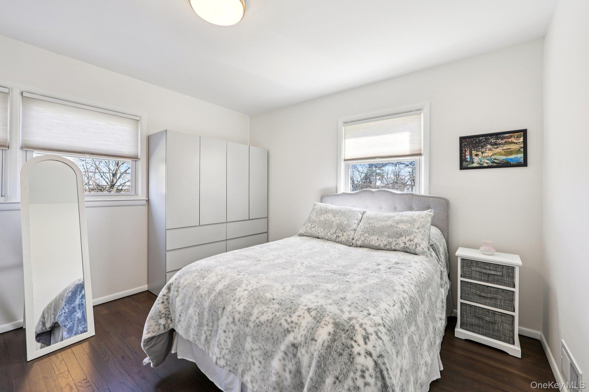 #20 photo, 12 Old Oak Road, Rye Brook , NY 10573