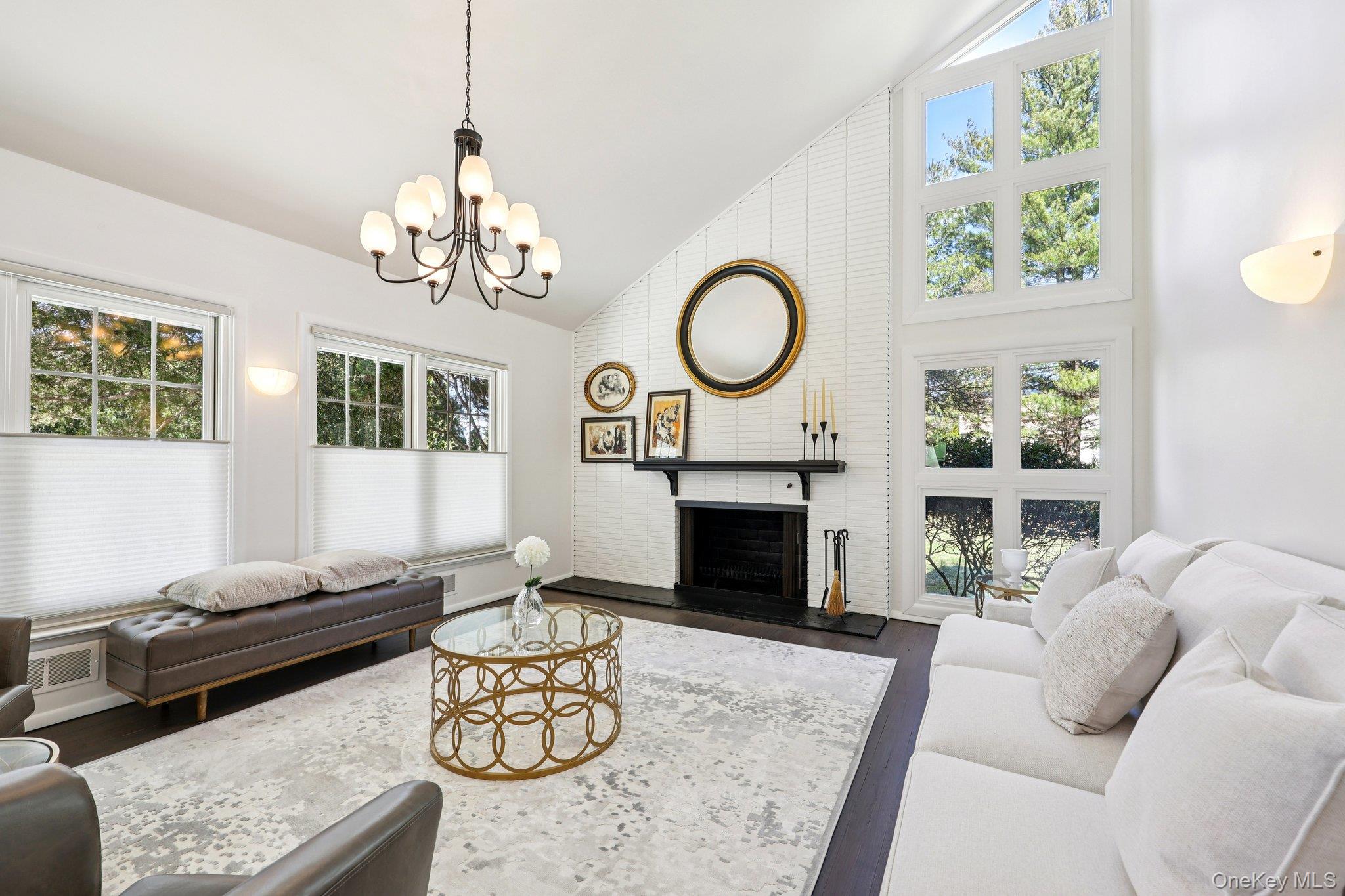 #5 photo, 12 Old Oak Road, Rye Brook , NY 10573