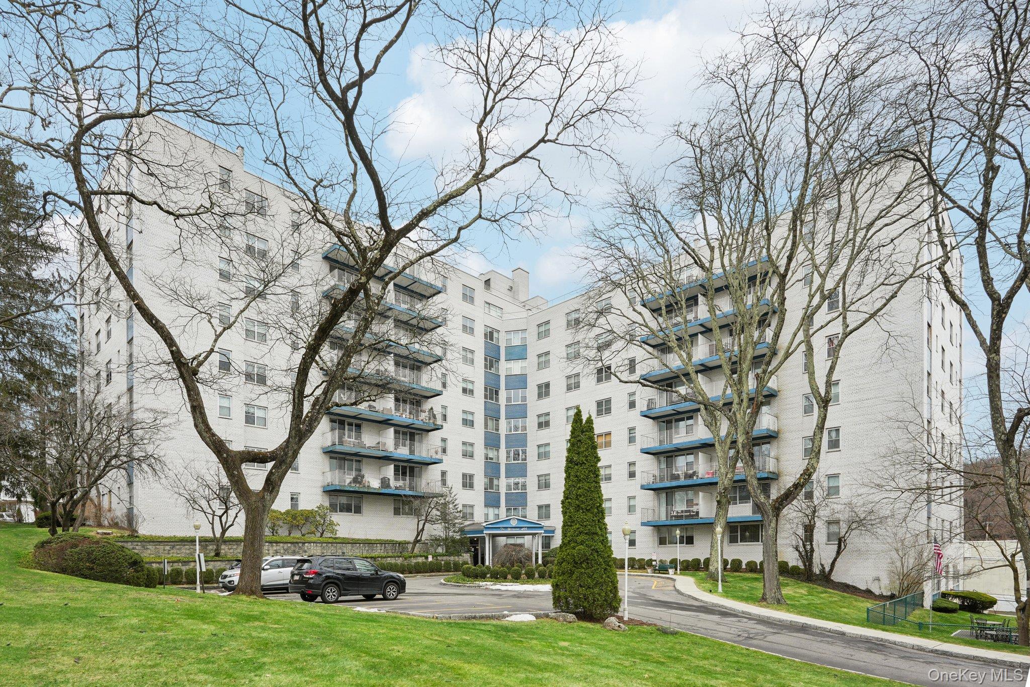 #1 photo, 499 N Broadway, White Plains , NY 10603