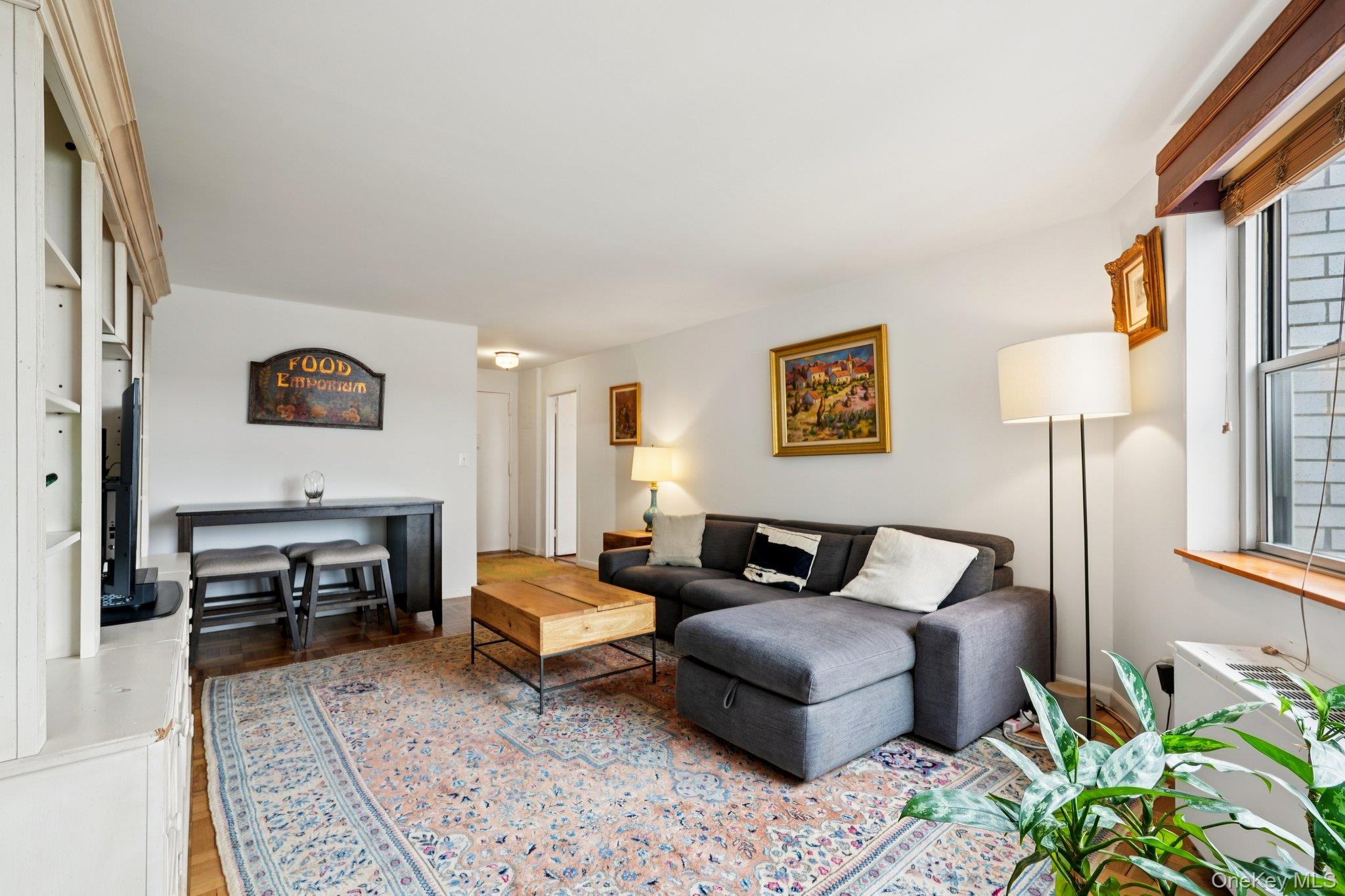 #11 photo, 499 N Broadway, White Plains , NY 10603