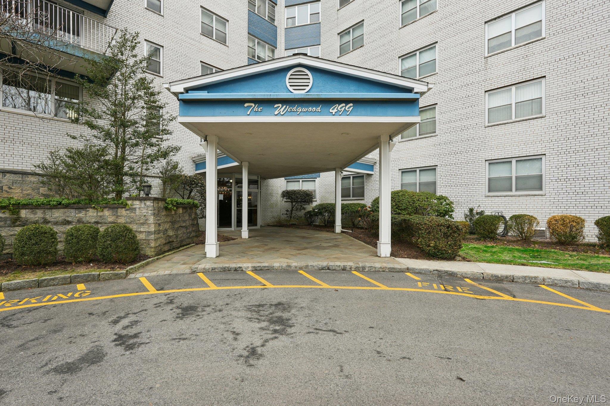 #2 photo, 499 N Broadway, White Plains , NY 10603