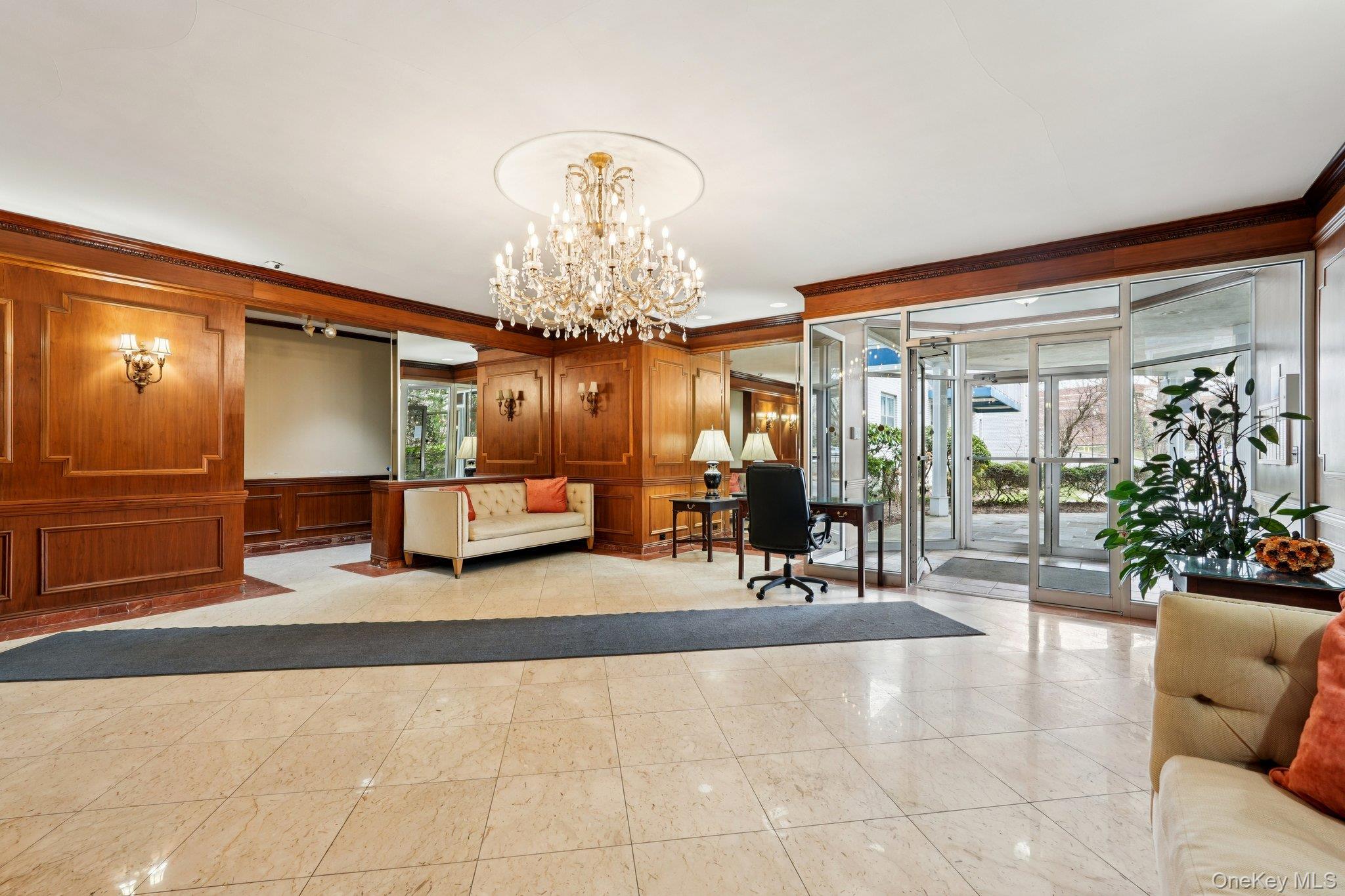 #5 photo, 499 N Broadway, White Plains , NY 10603