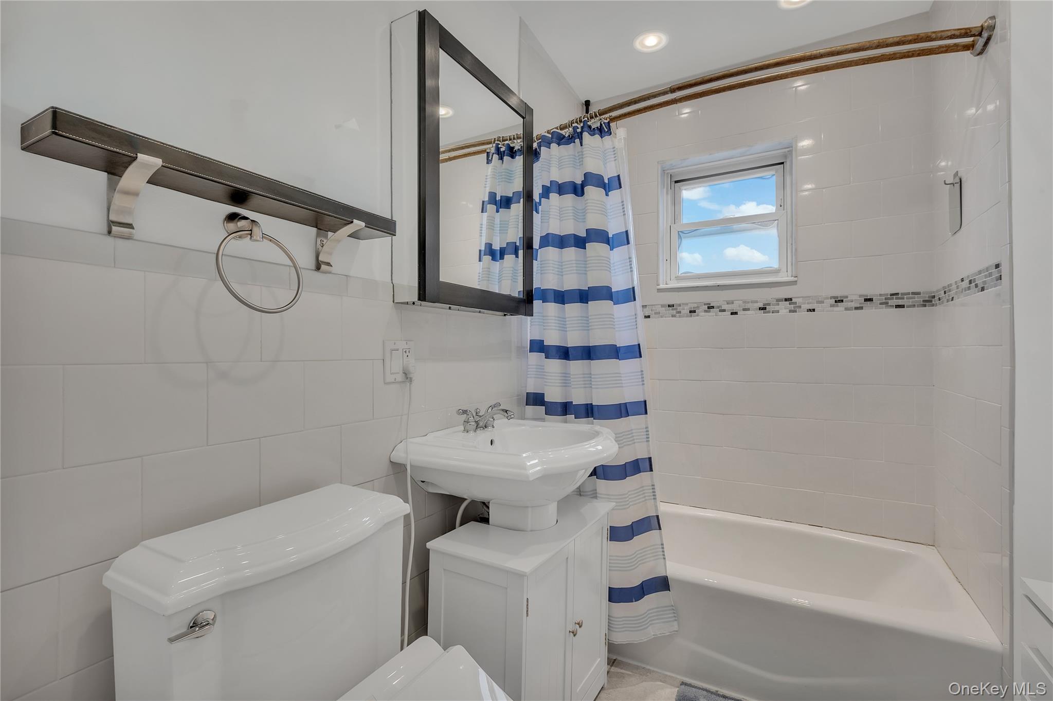 #12 photo, 1879 Crompond Road, Peekskill , NY 10566