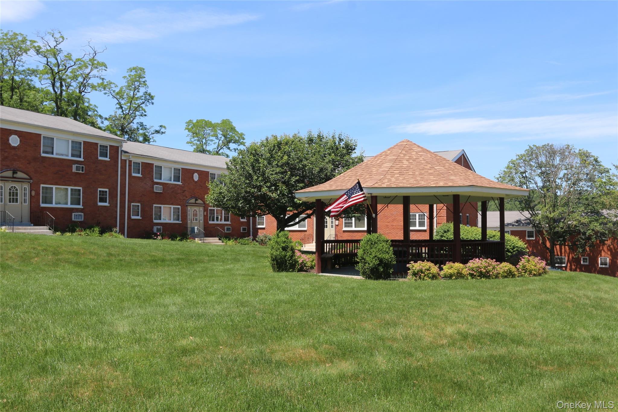 #15 photo, 1879 Crompond Road, Peekskill , NY 10566