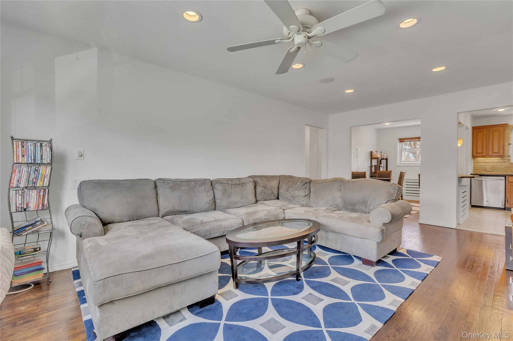 #4 photo, 1879 Crompond Road, Peekskill , NY 10566