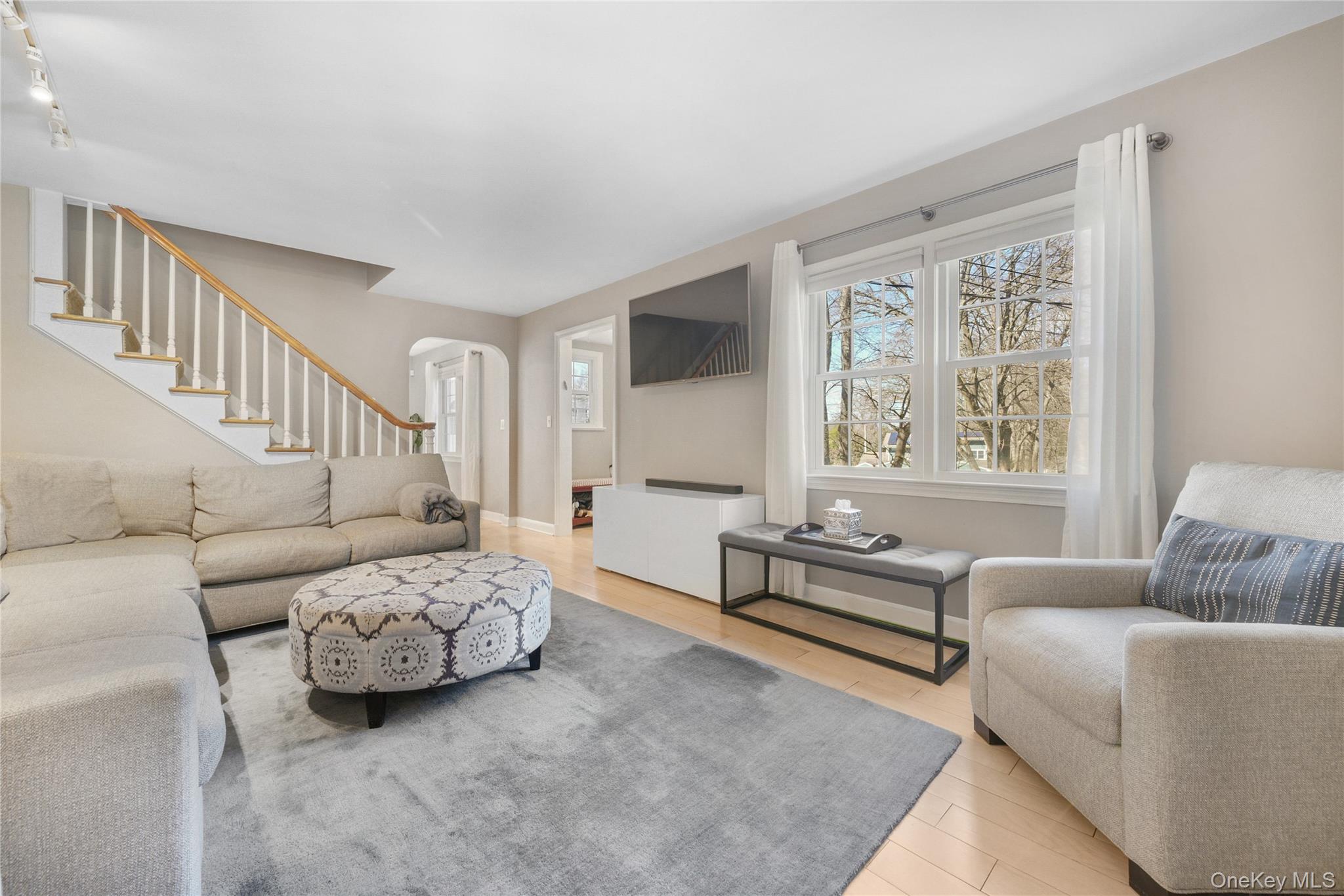 #5 photo, 5 Birch Street, White Plains , NY 10607