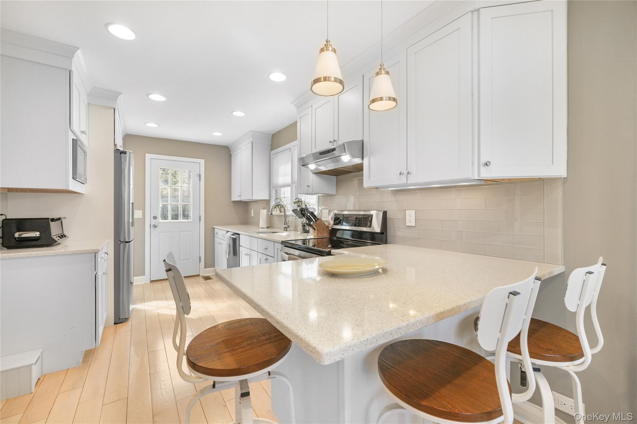 #9 photo, 5 Birch Street, White Plains , NY 10607