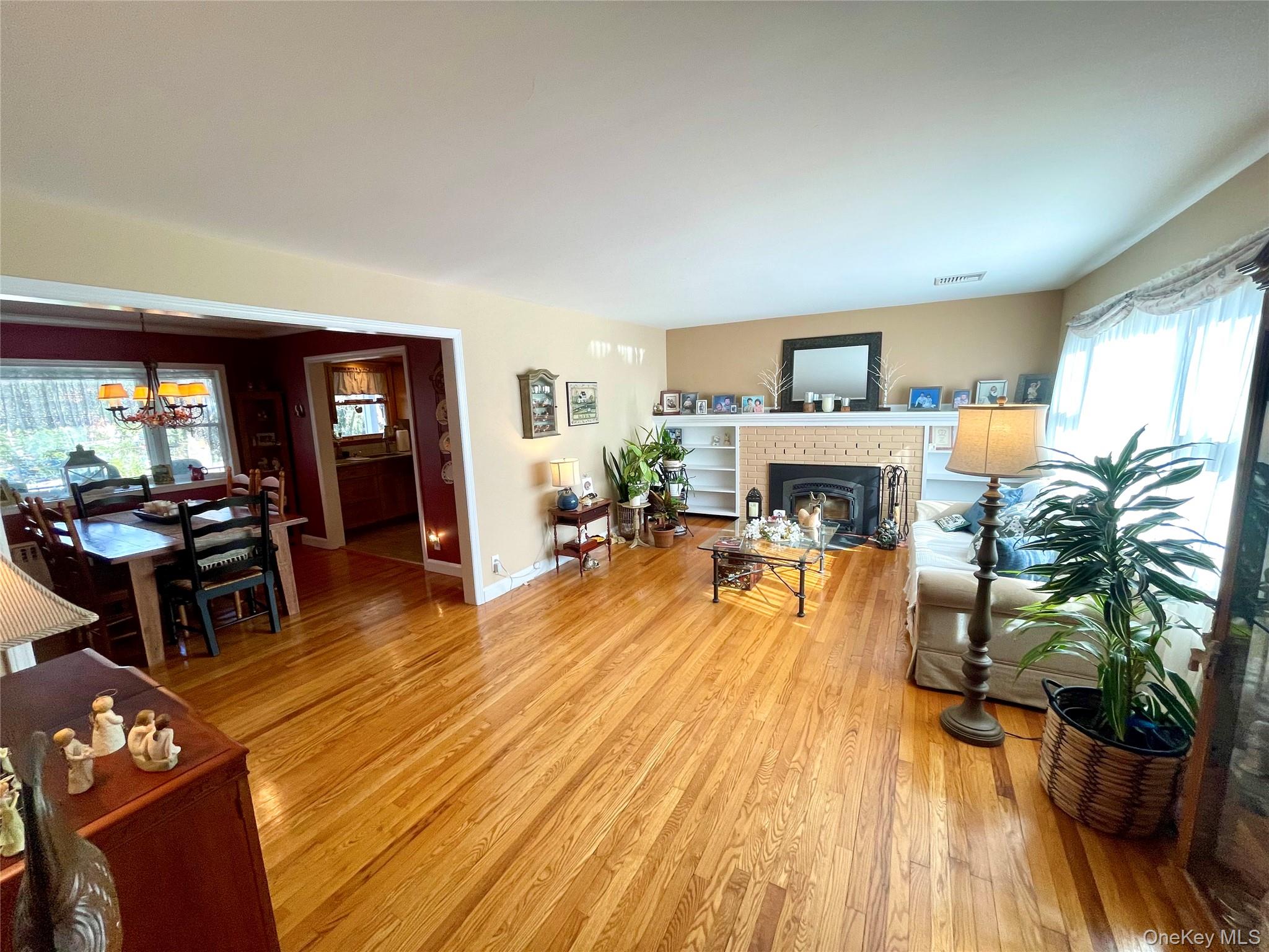 #3 photo, 4 Sylvan Way, Suffern , NY 10901