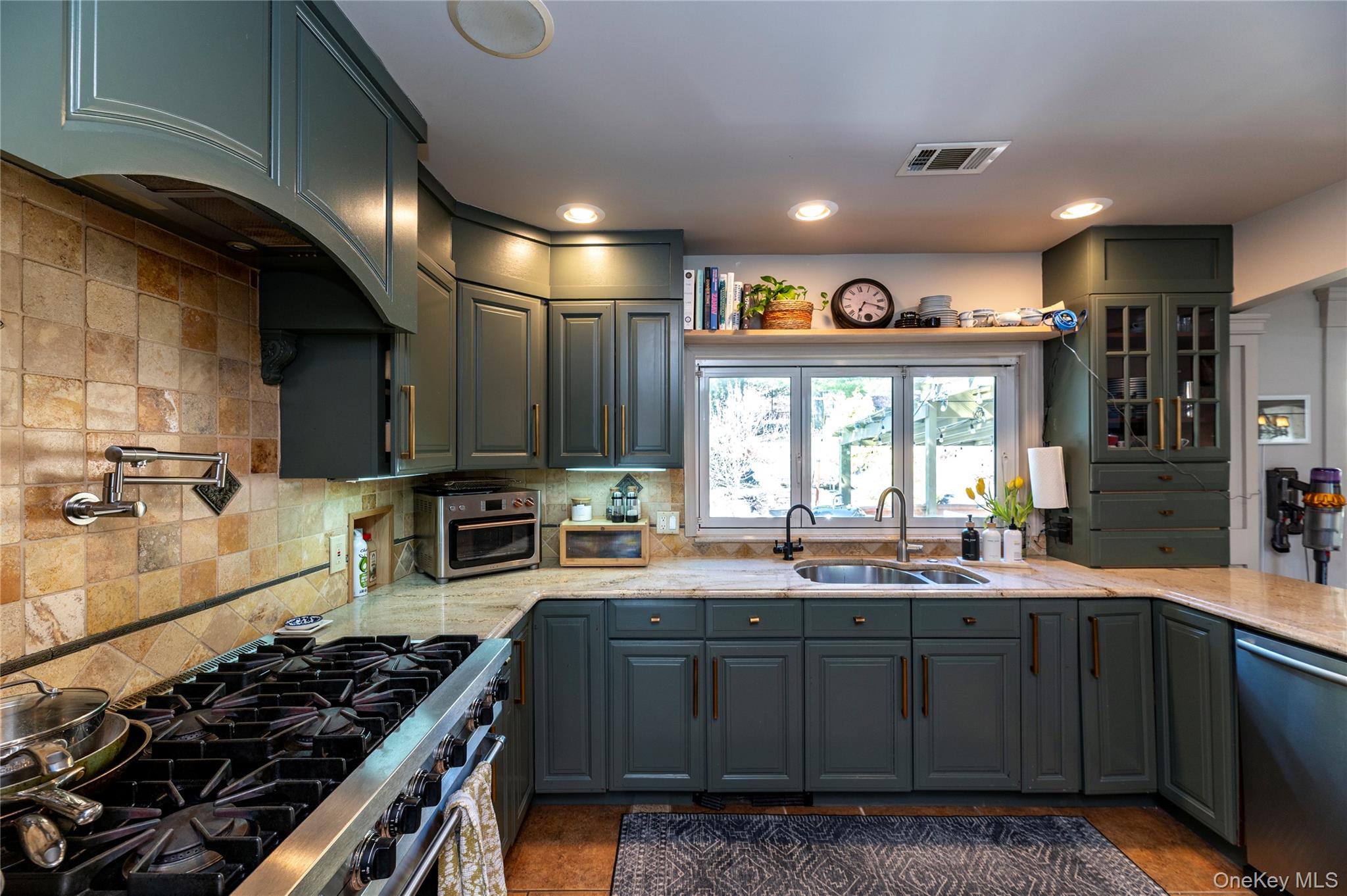 #12 photo, 602 Palmer Drive, Nyack , NY 10960