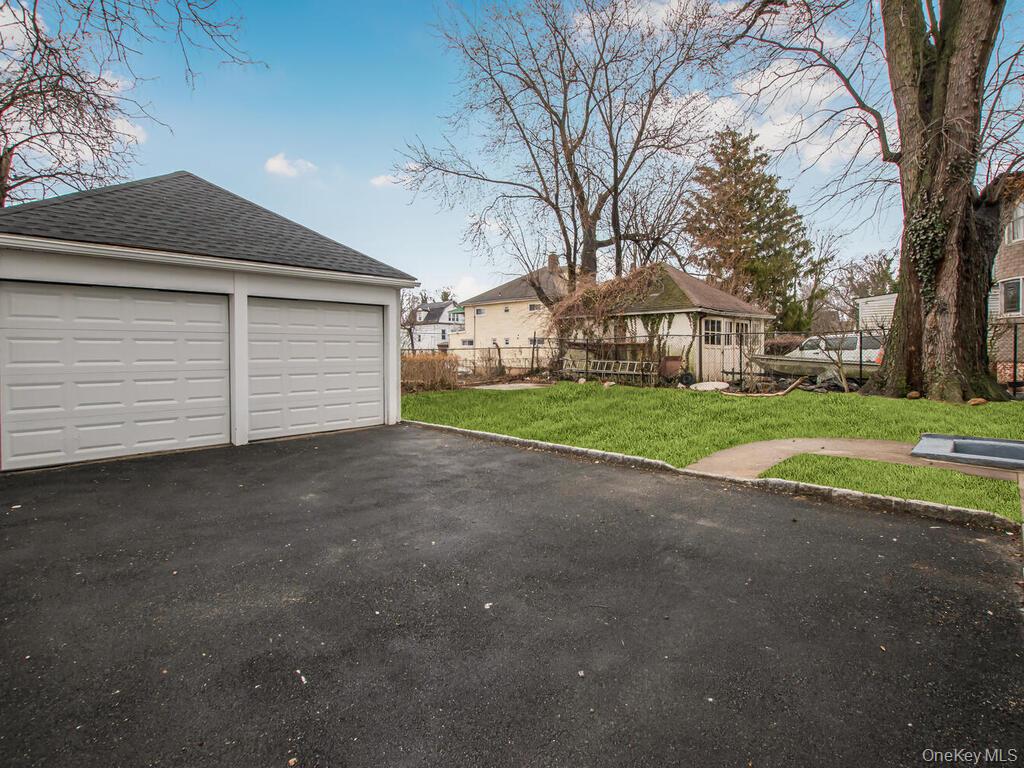 #6 photo, 219 S 2nd Avenue, Mount Vernon , NY 10550