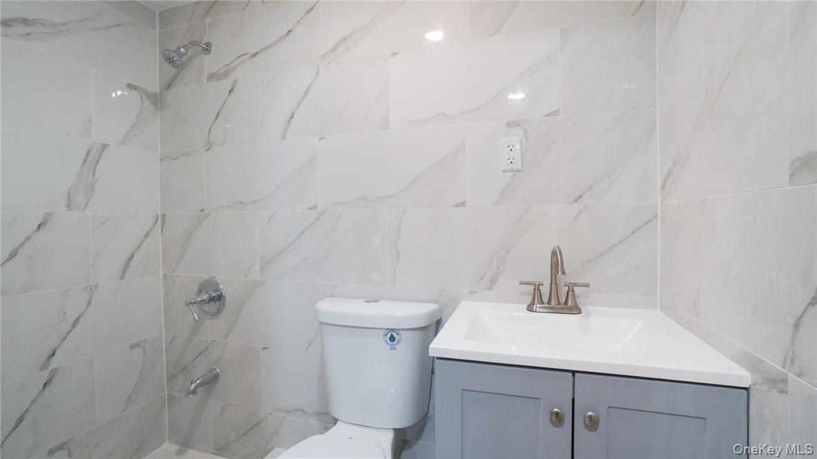 #15 photo, 2155 Walton Avenue, Bronx , NY 10453