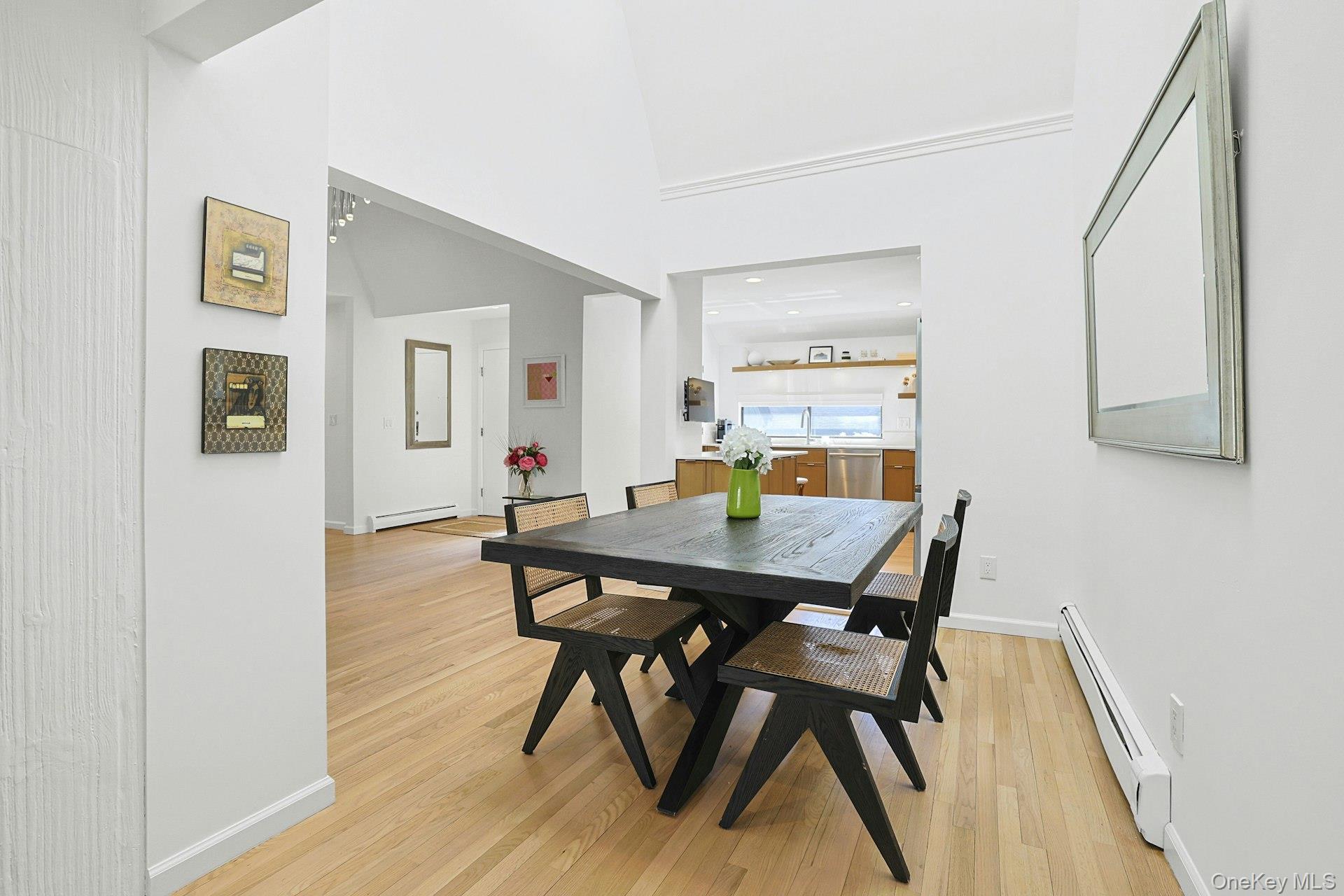 #11 photo, 72 Quail Close, Irvington , NY 10533