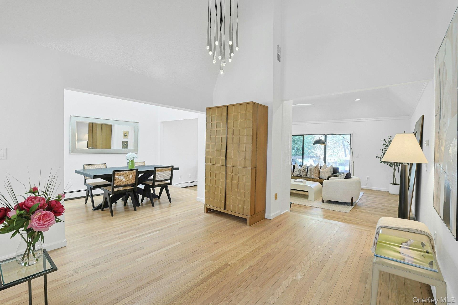 #5 photo, 72 Quail Close, Irvington , NY 10533