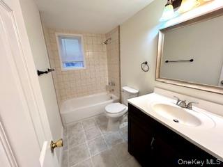 #7 photo, 285 Artist Lake Drive, সাফোক কাউন্টি Middle Island , NY 11953