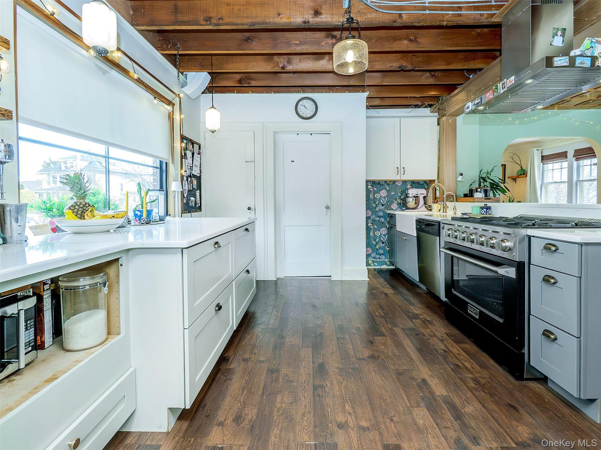 #13 photo, 7 Cherry Street, Glen Head , NY 11545