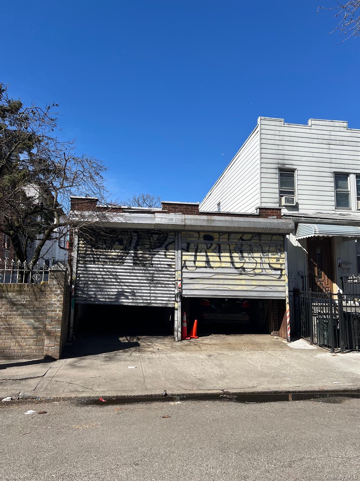 #3 photo, 37-21 104th Street, কুইন্‌স Corona , NY 11368