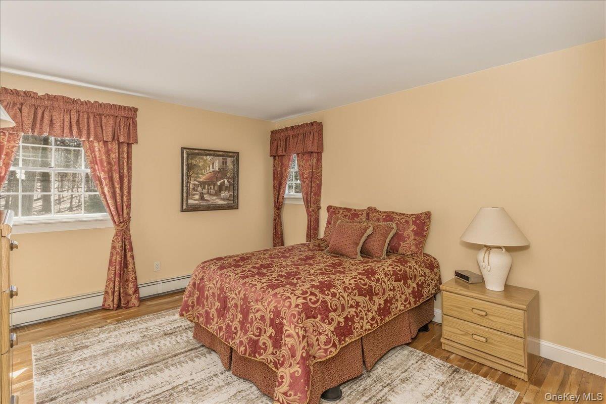 #19 photo, 12 Bob O Link Lane, Northport , NY 11768