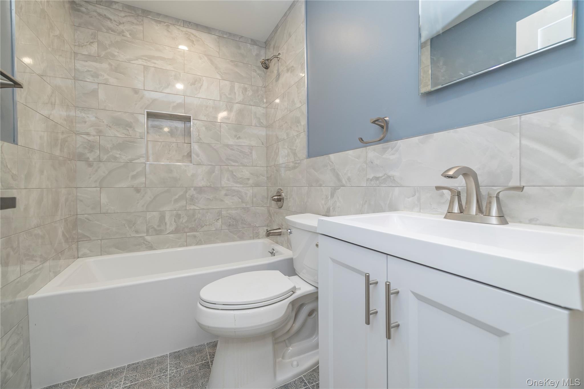 #15 photo, 38 Heather Lane, Levittown , NY 11756