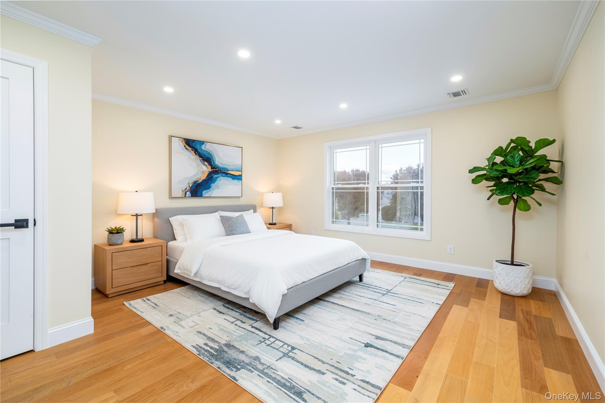 #17 photo, 38 Heather Lane, Levittown , NY 11756