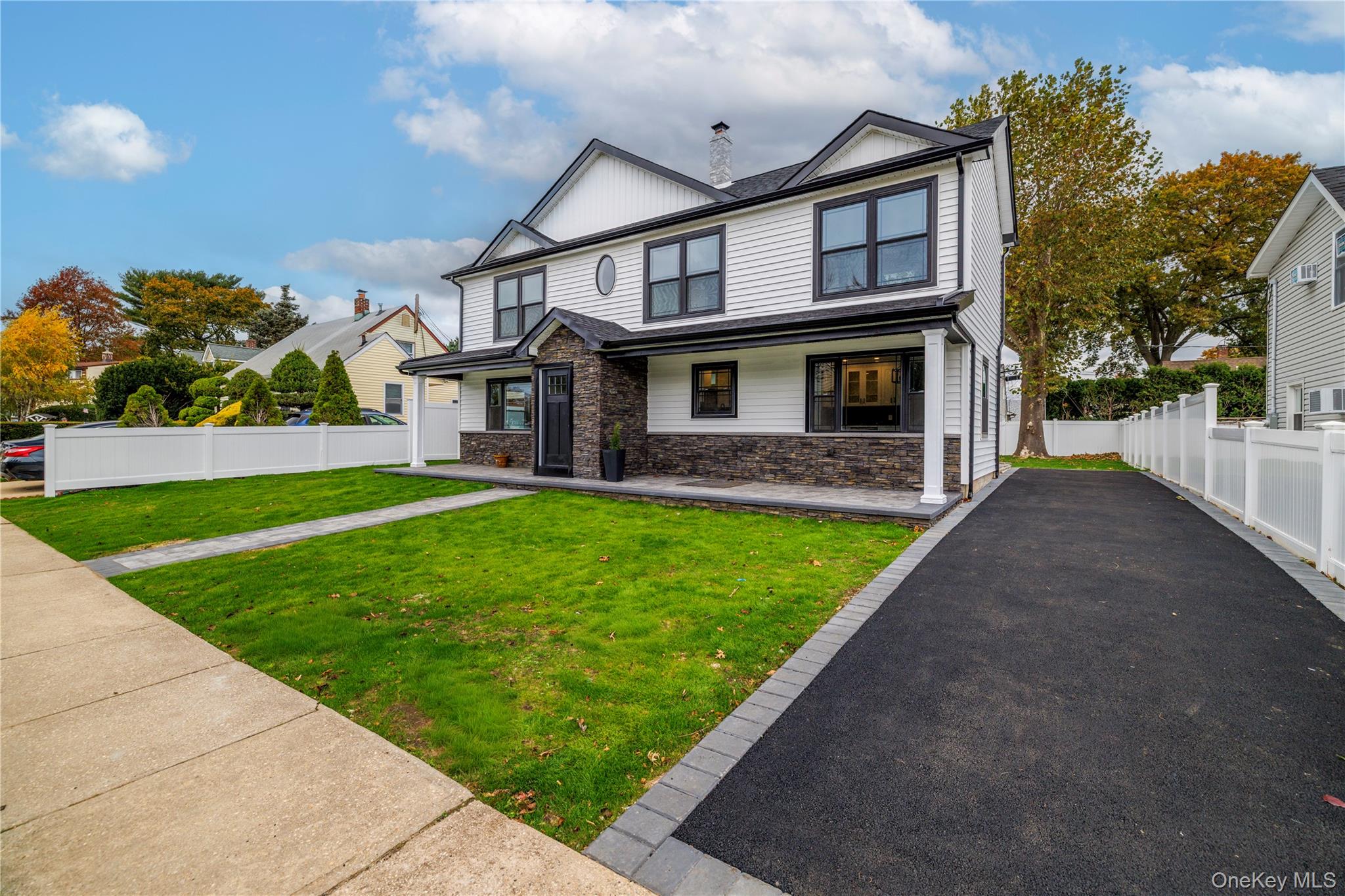 #2 photo, 38 Heather Lane, Levittown , NY 11756