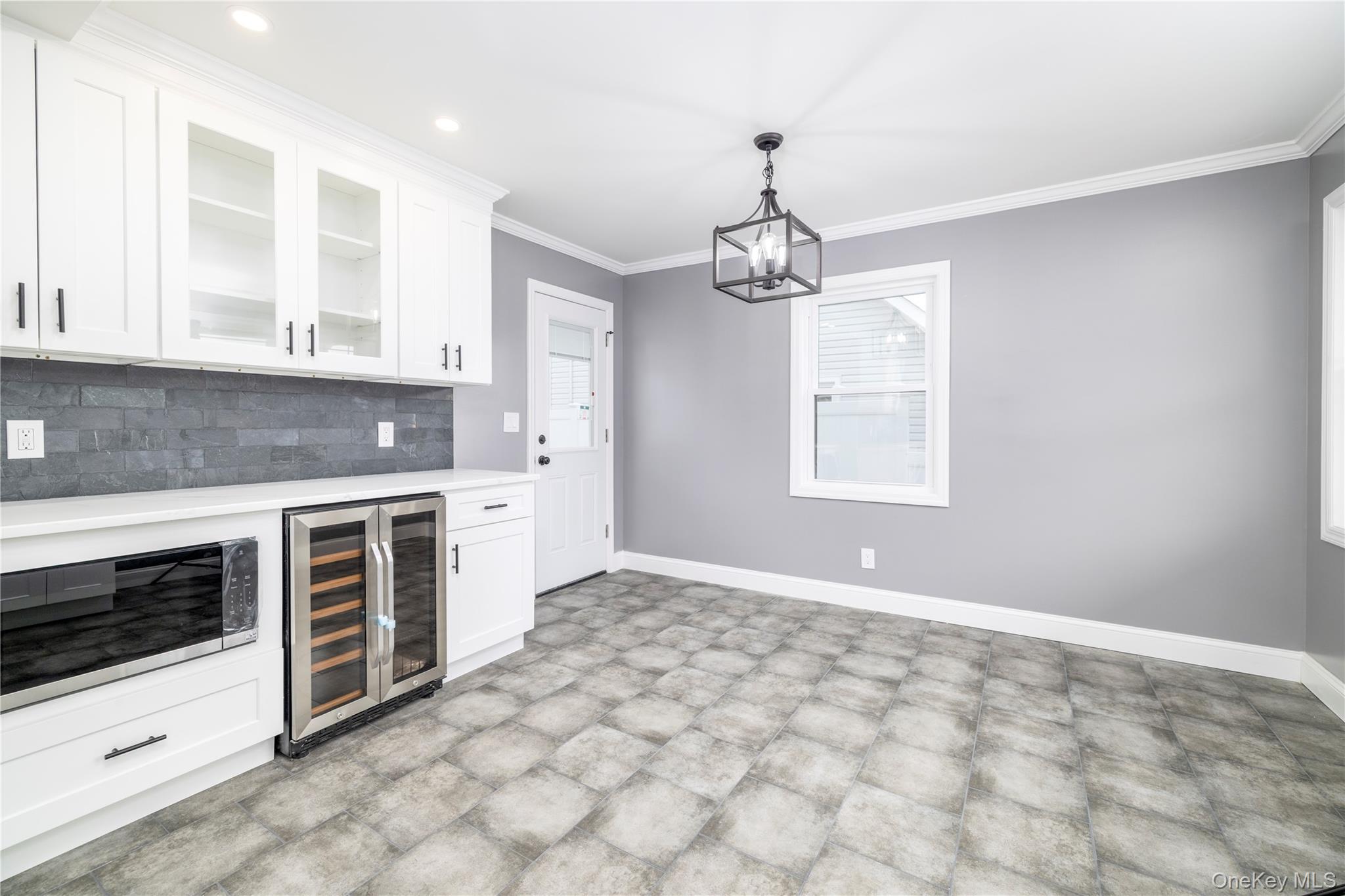 #7 photo, 38 Heather Lane, Levittown , NY 11756