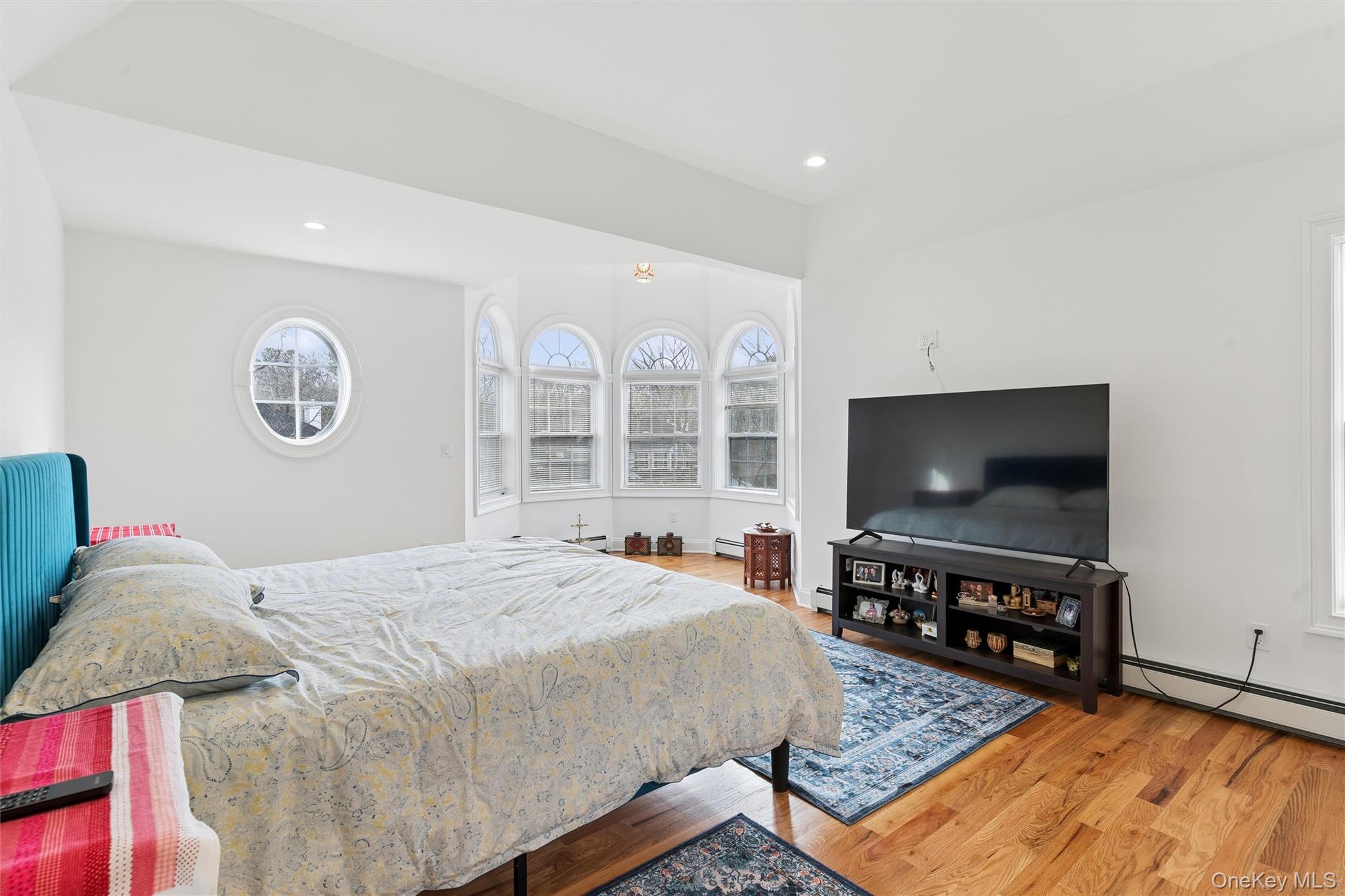 #20 photo, 16 Gateway Court, Hampton Bays , NY 11946