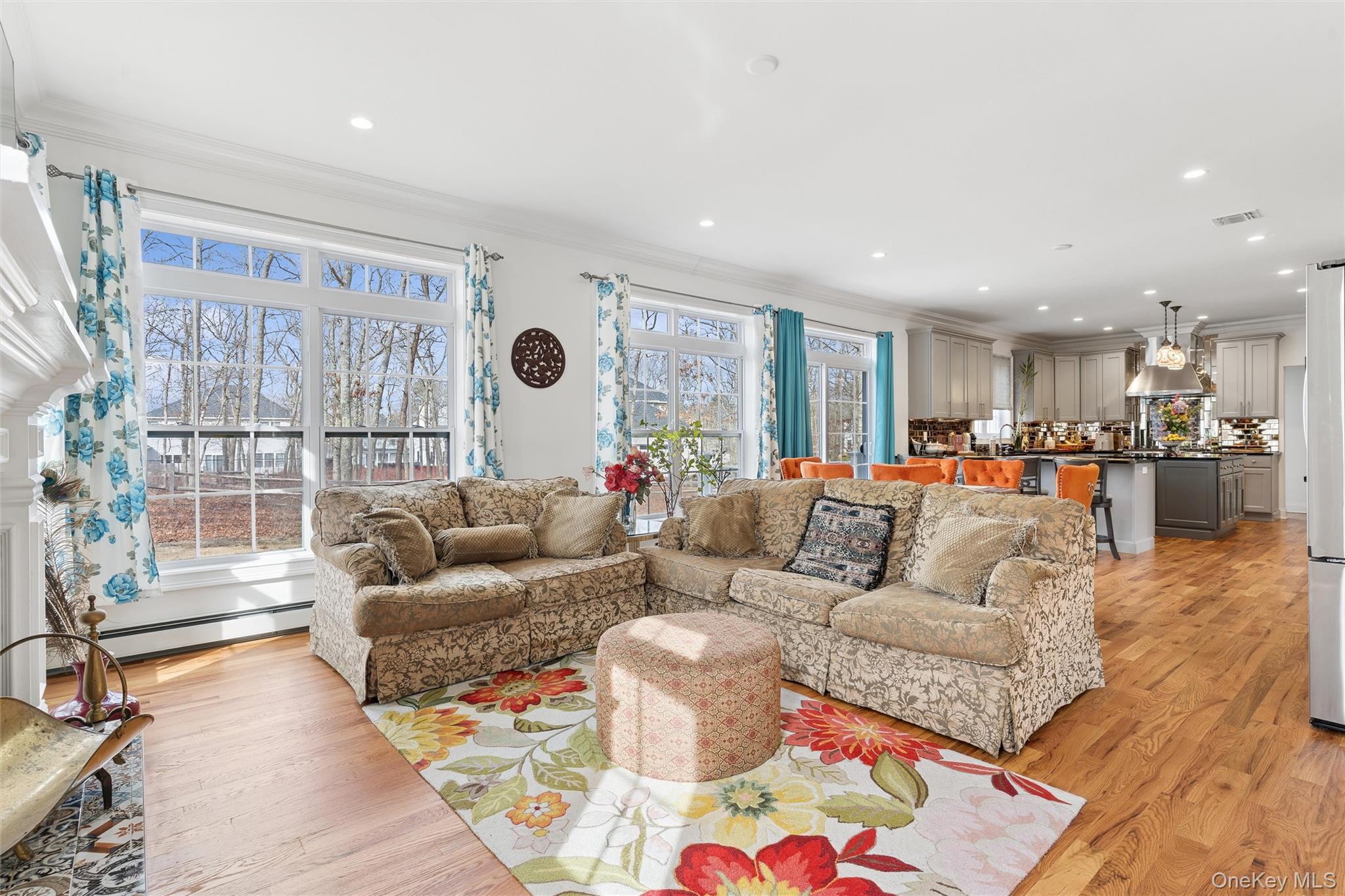 #7 photo, 16 Gateway Court, Hampton Bays , NY 11946