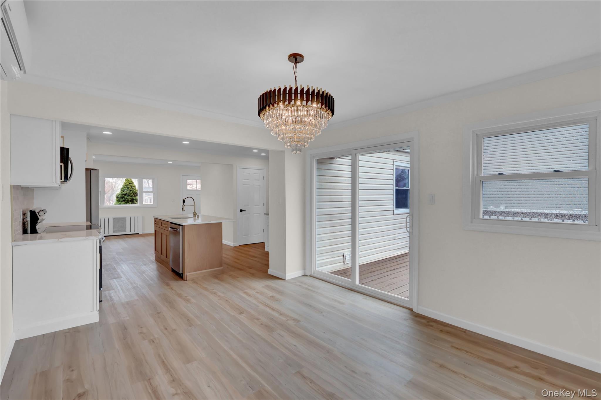 #15 photo, 449 N Indiana Avenue, Lindenhurst , NY 11757